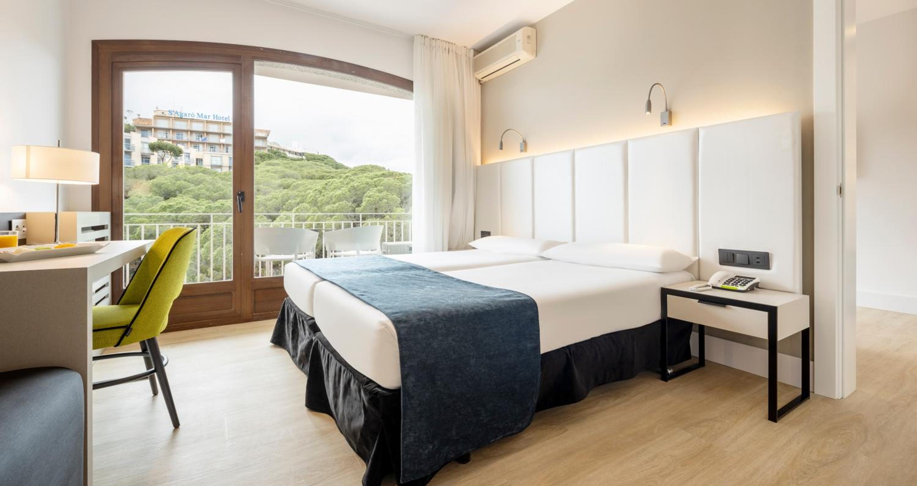 Double or Twin Room - Photo 1
