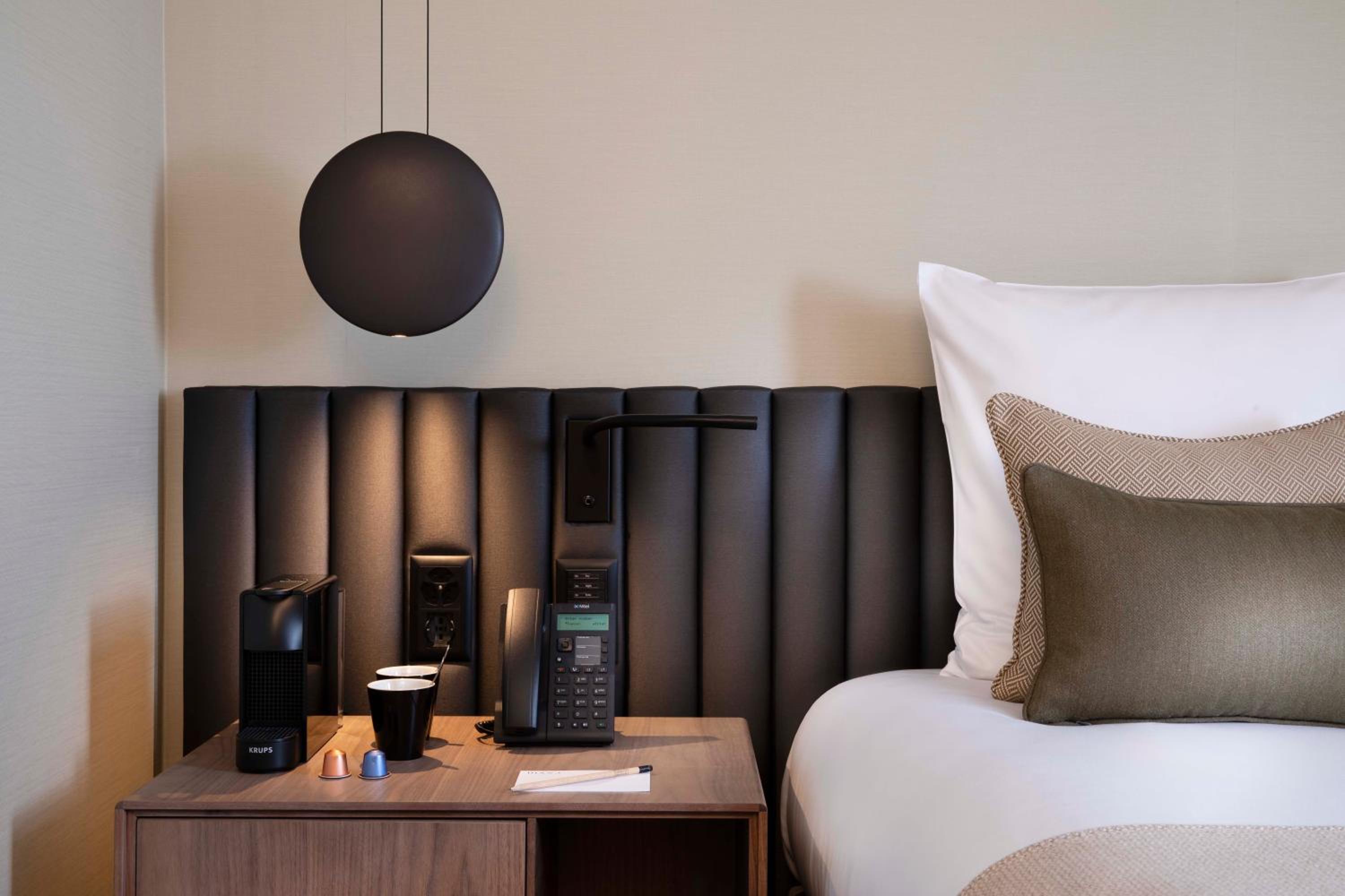 Executive Double Room - Photo 12