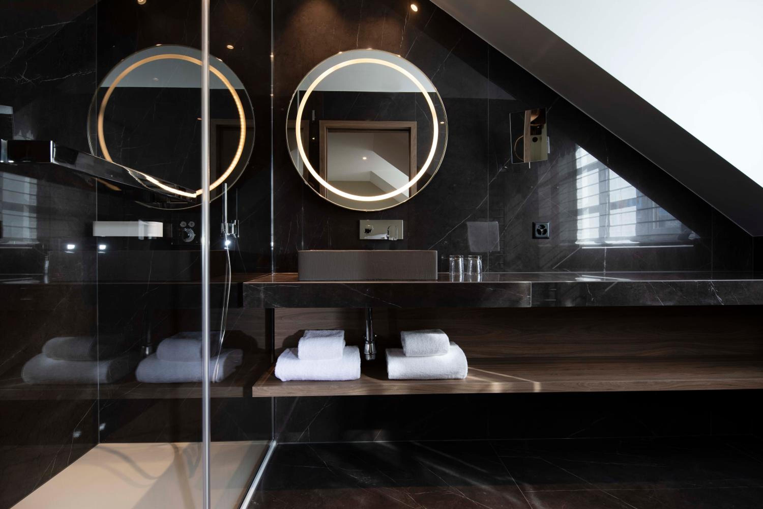 Executive Double Room - Photo 2