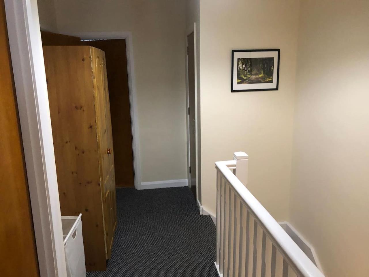 Three-Bedroom House - Photo 4