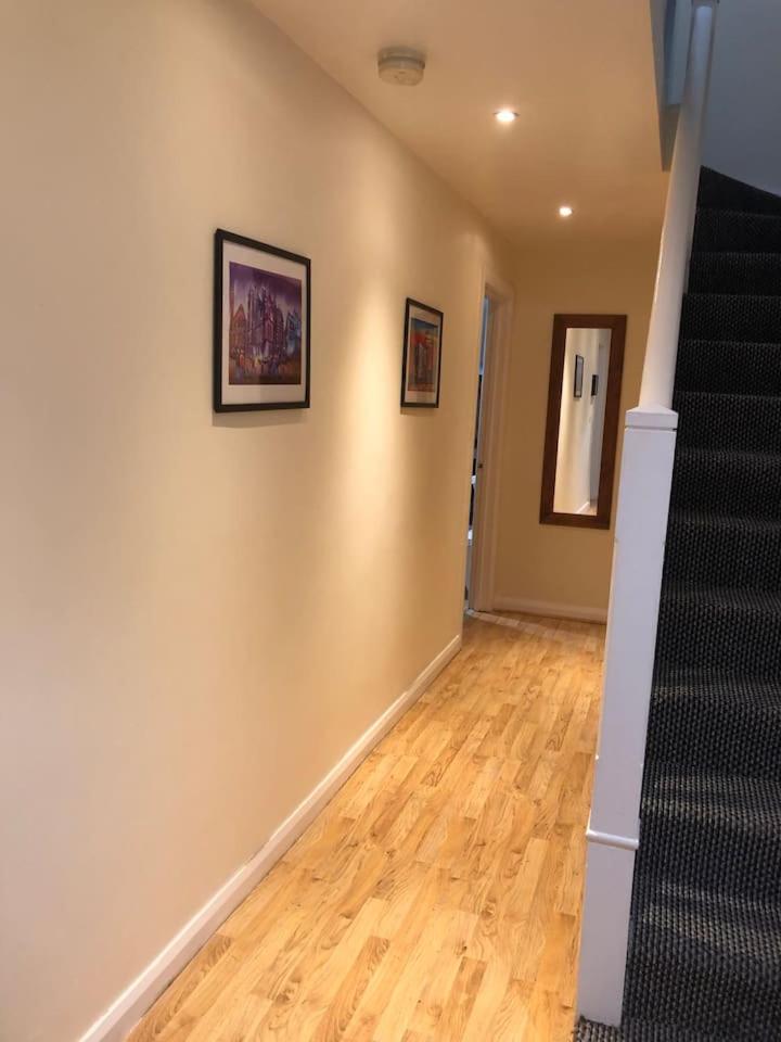 Three-Bedroom House - Photo 10