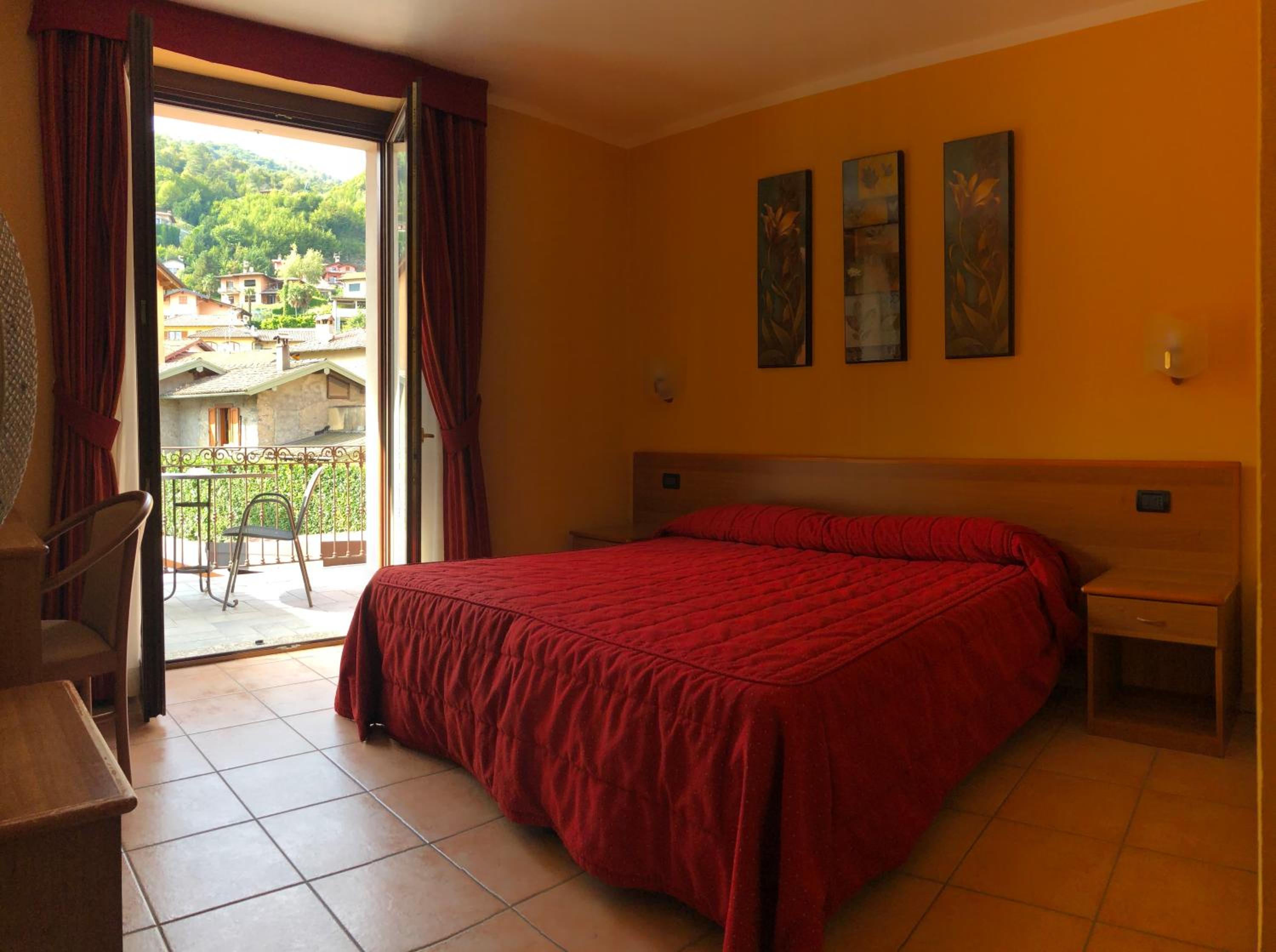 Habitación Doble o Twin con Balcón