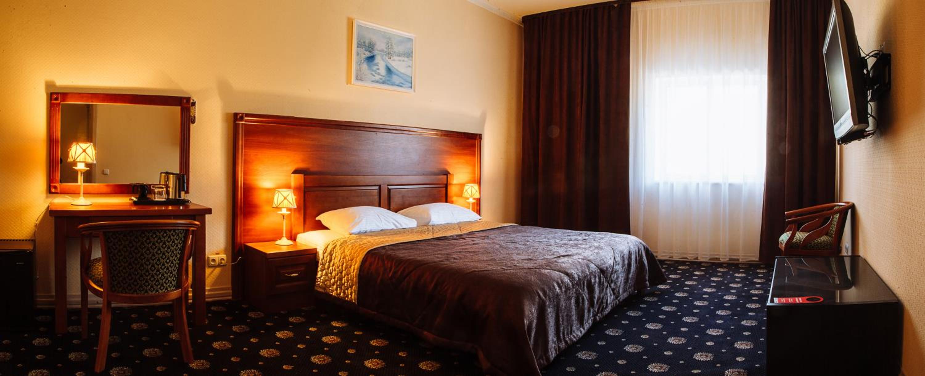 Standard King Room