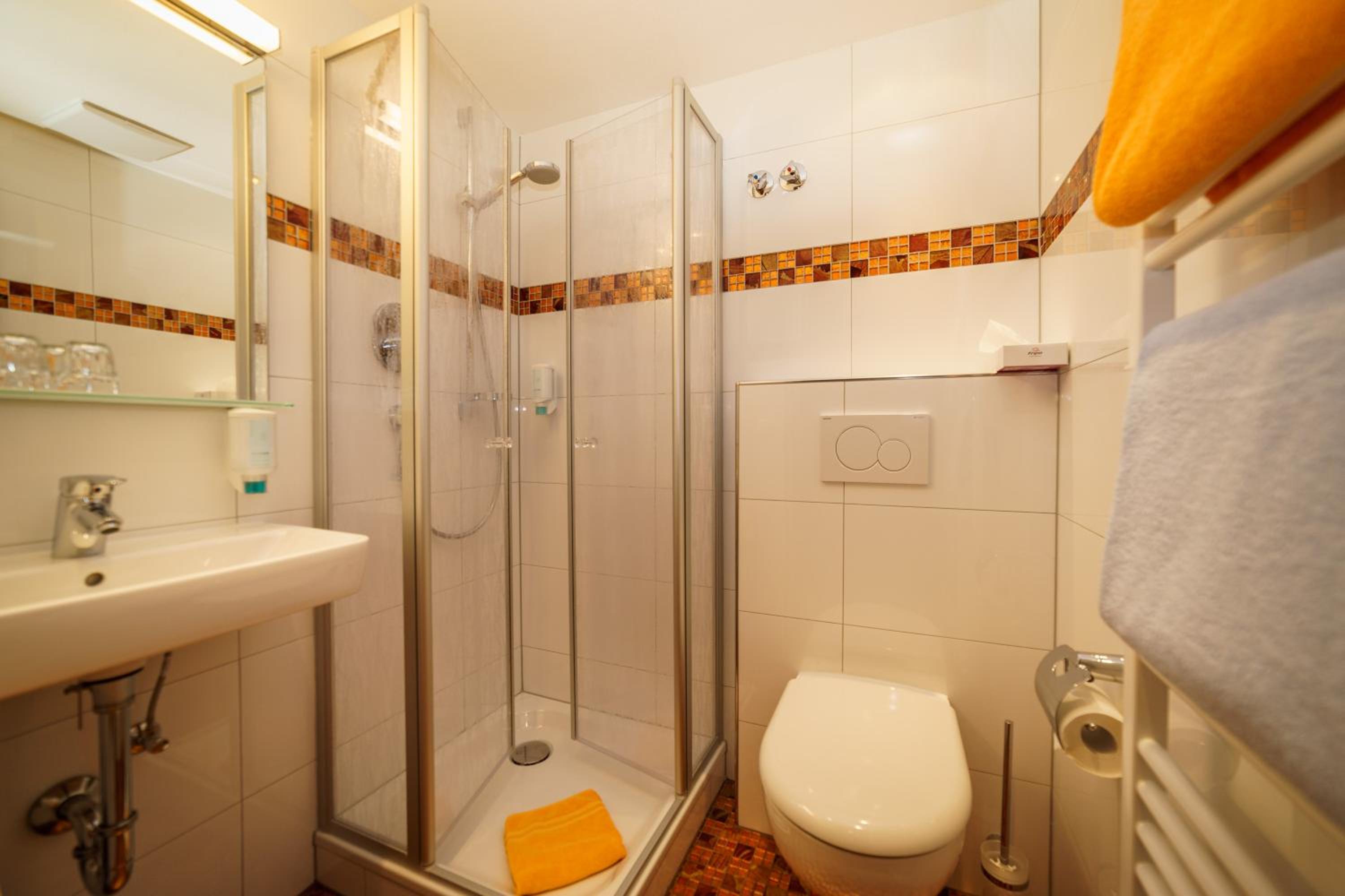 Single Room photo 2