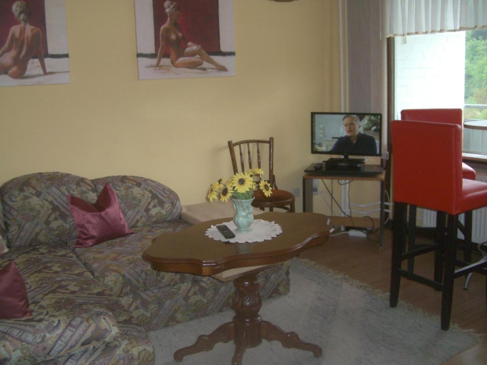 Studio Apartment photo 1