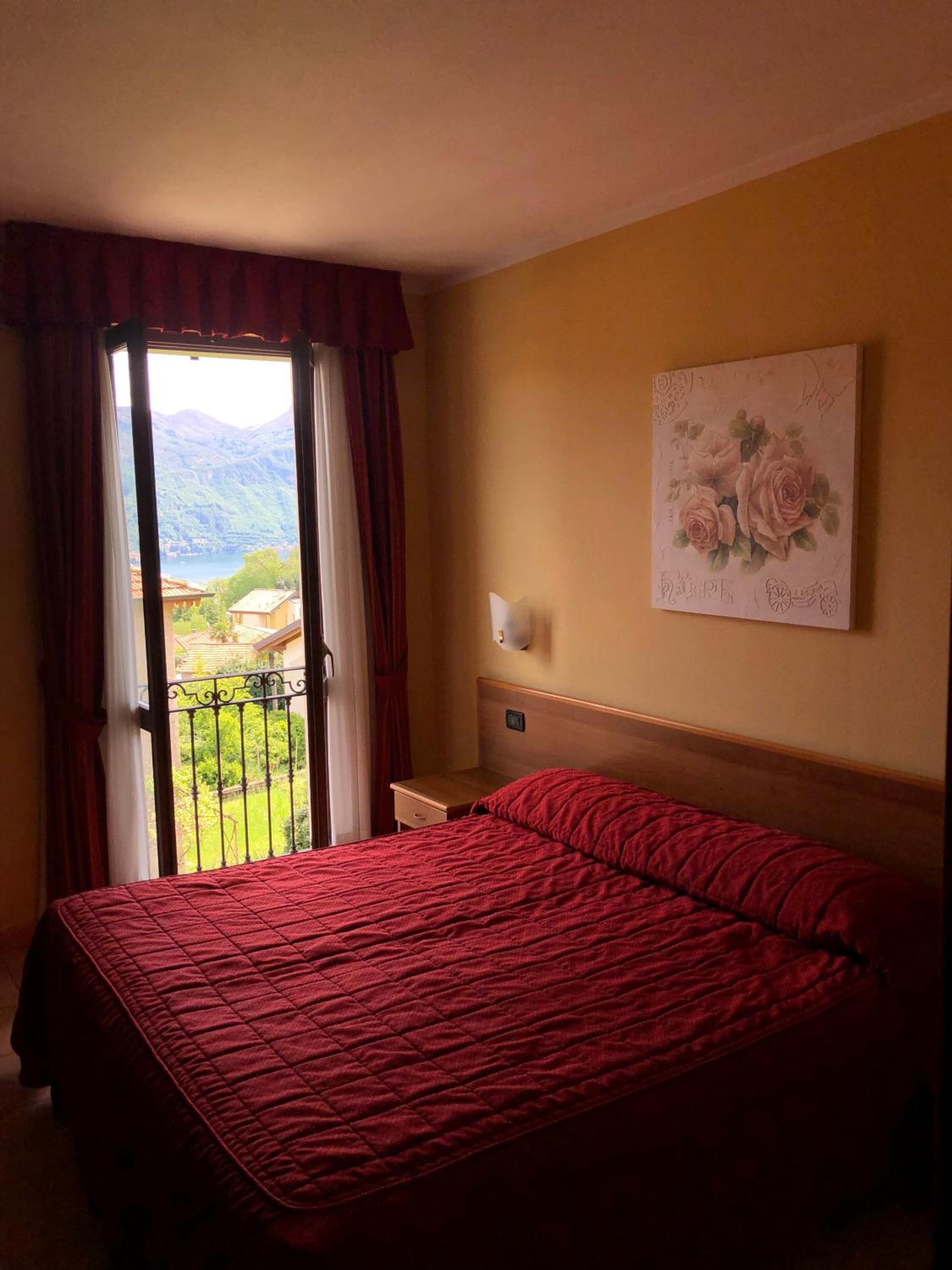 Habitación Doble o con Dos Camas