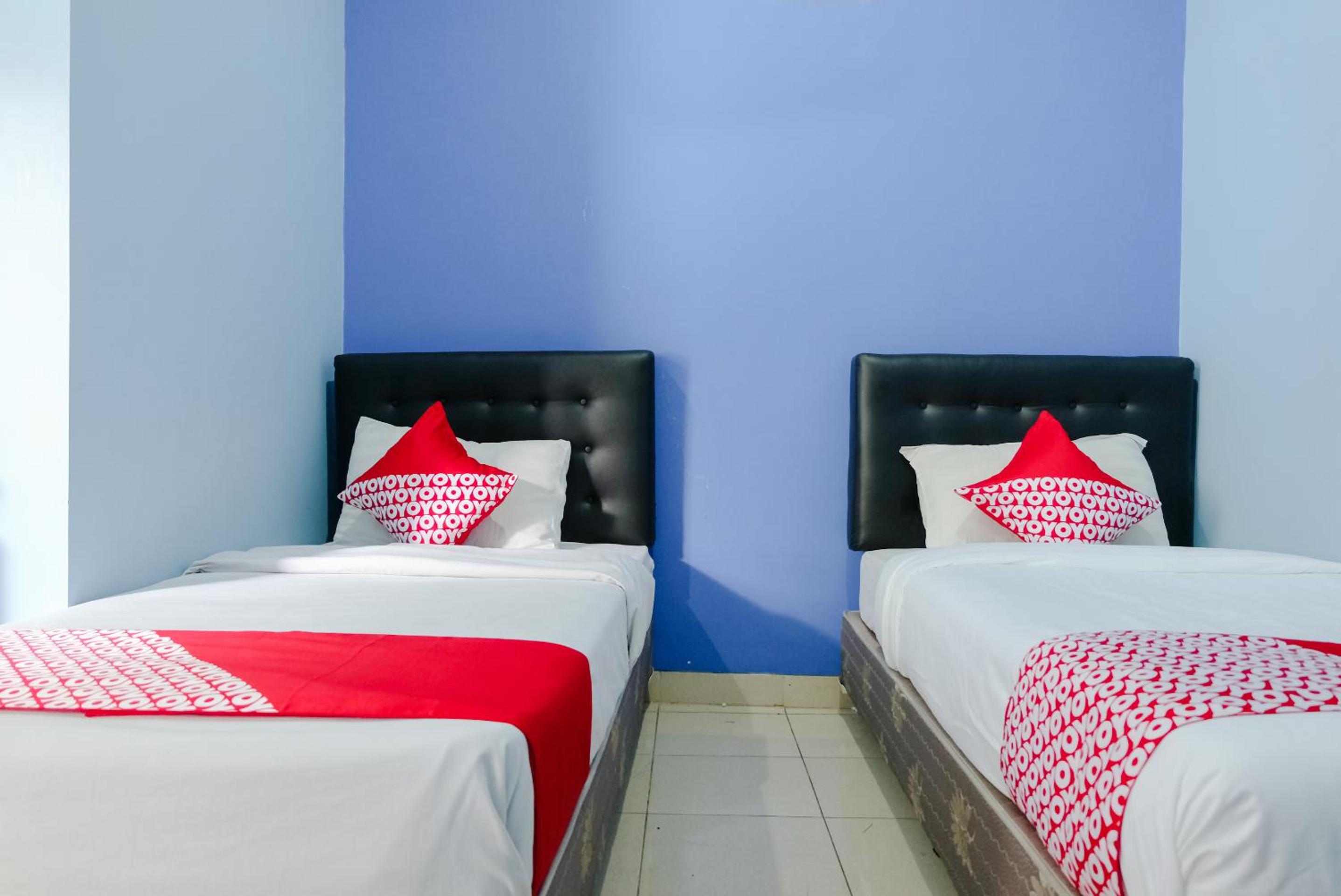 Standard Twin Room - Photo 5