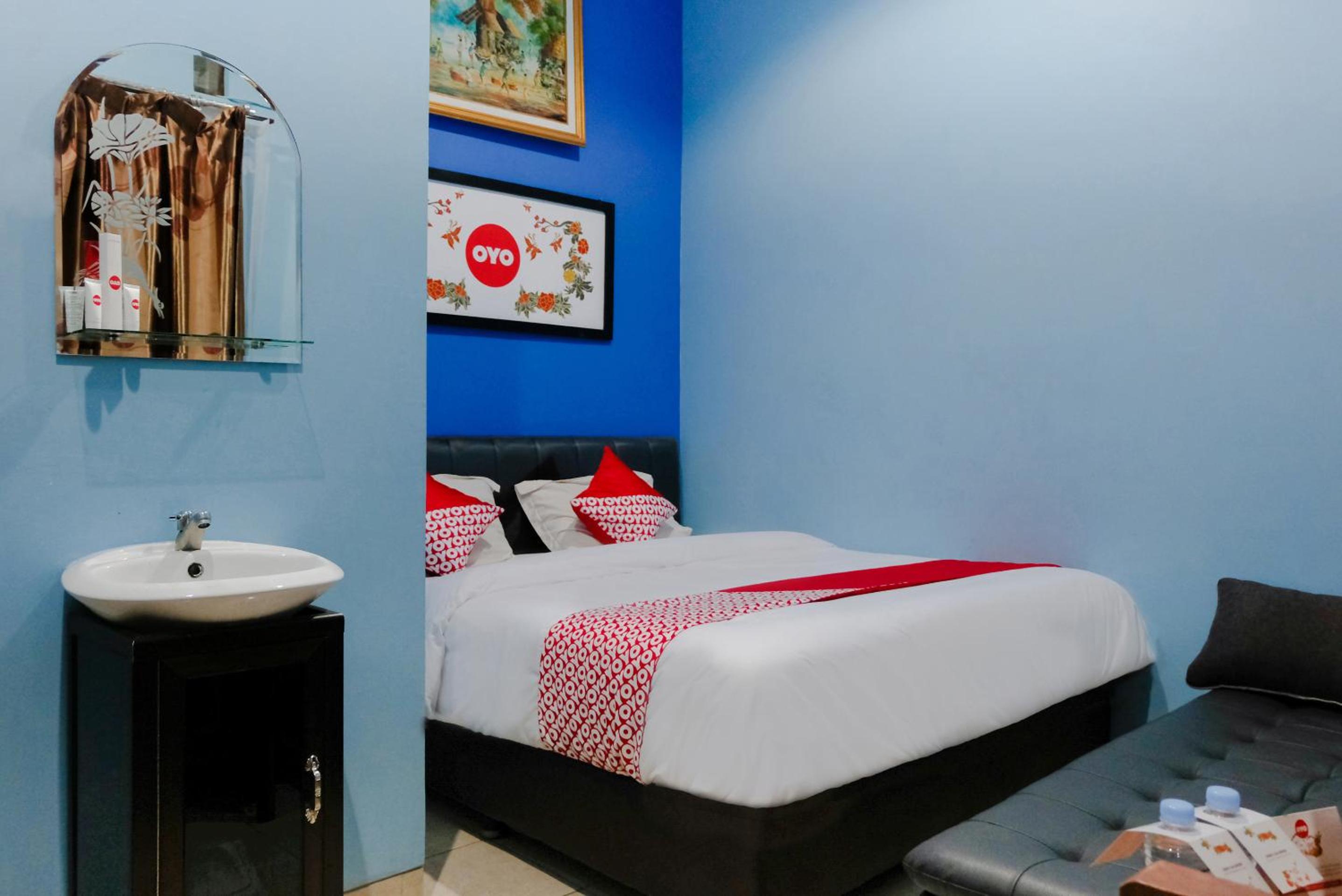 Deluxe Double Room - Photo 5