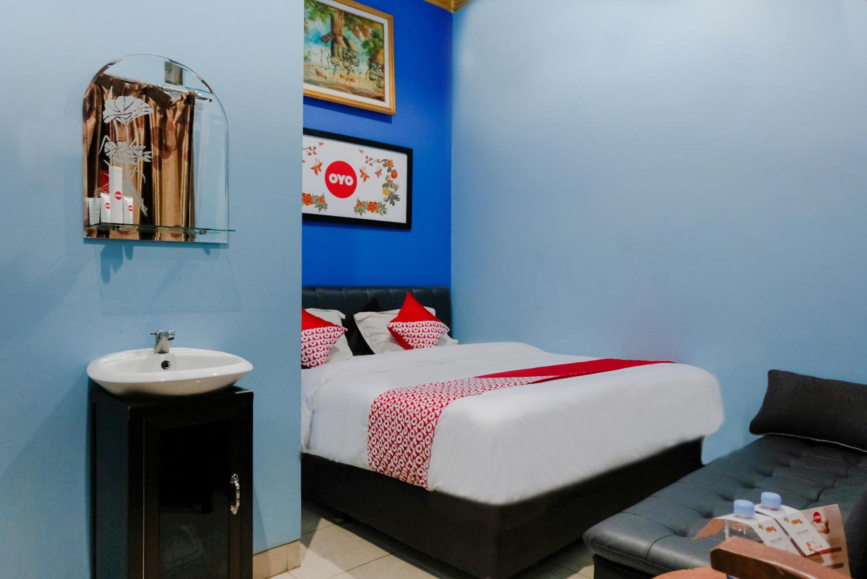 Deluxe Double Room - Photo 1