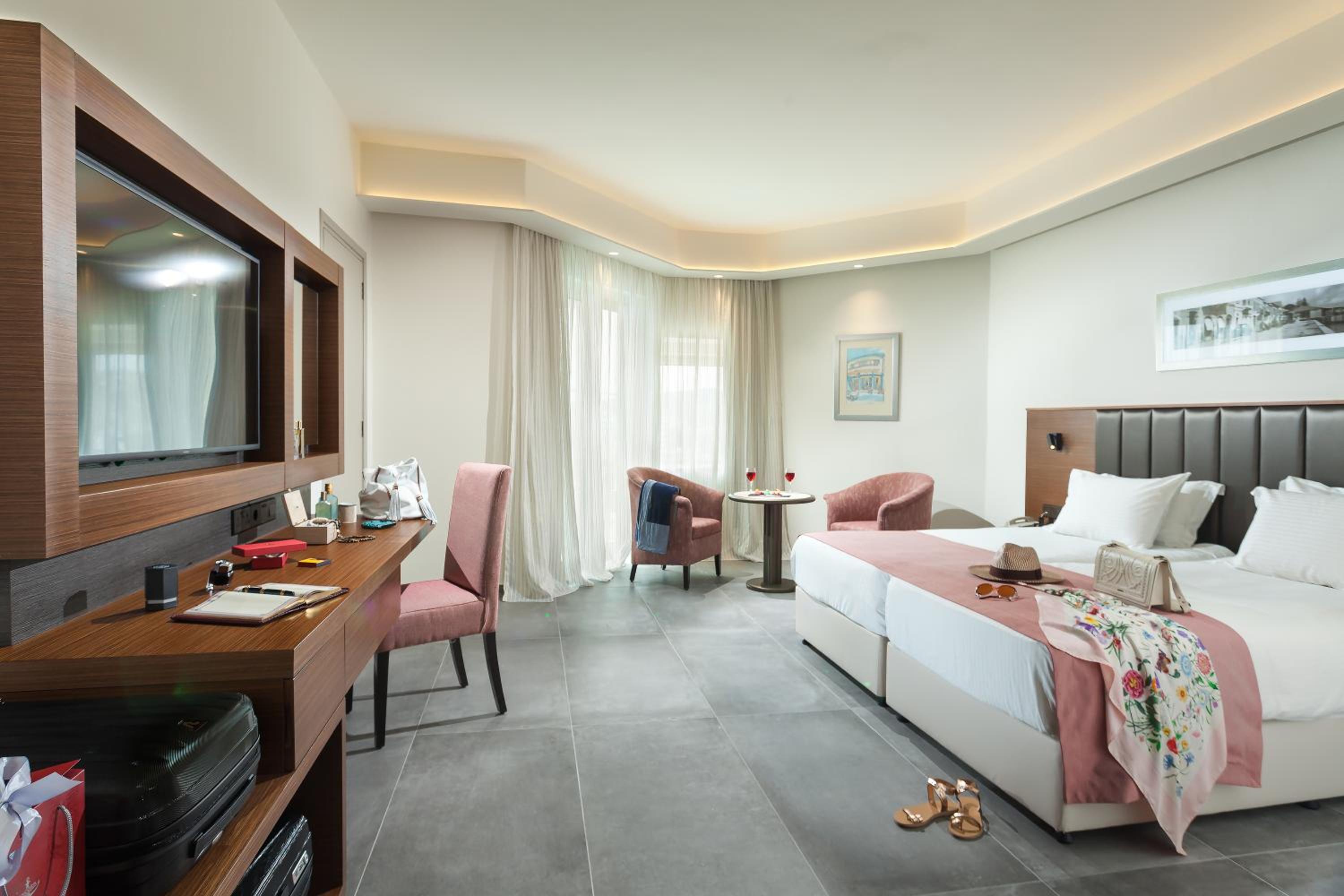 Inland View Room