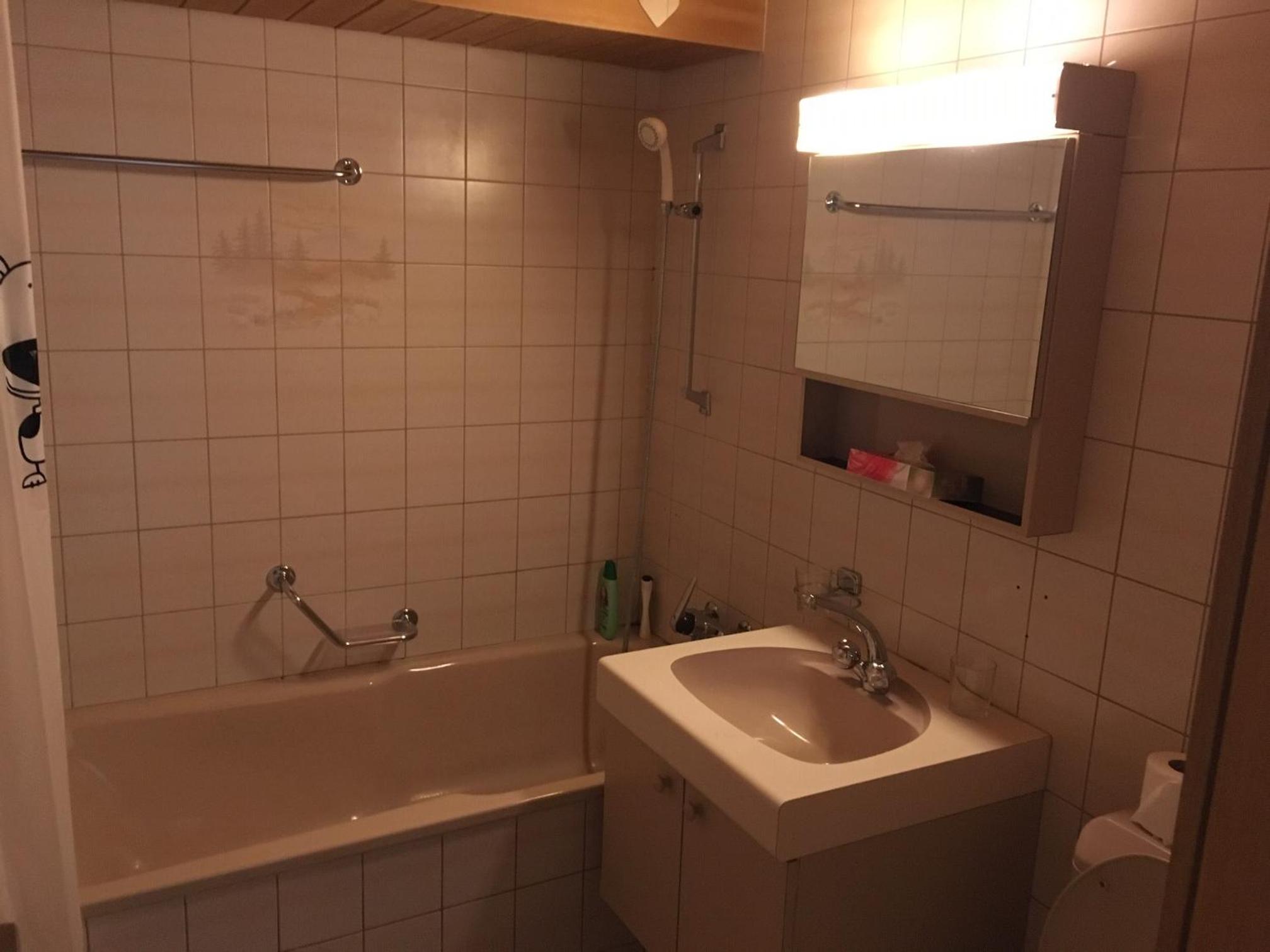 Two-Bedroom Apartment with Church View  - Photo 5