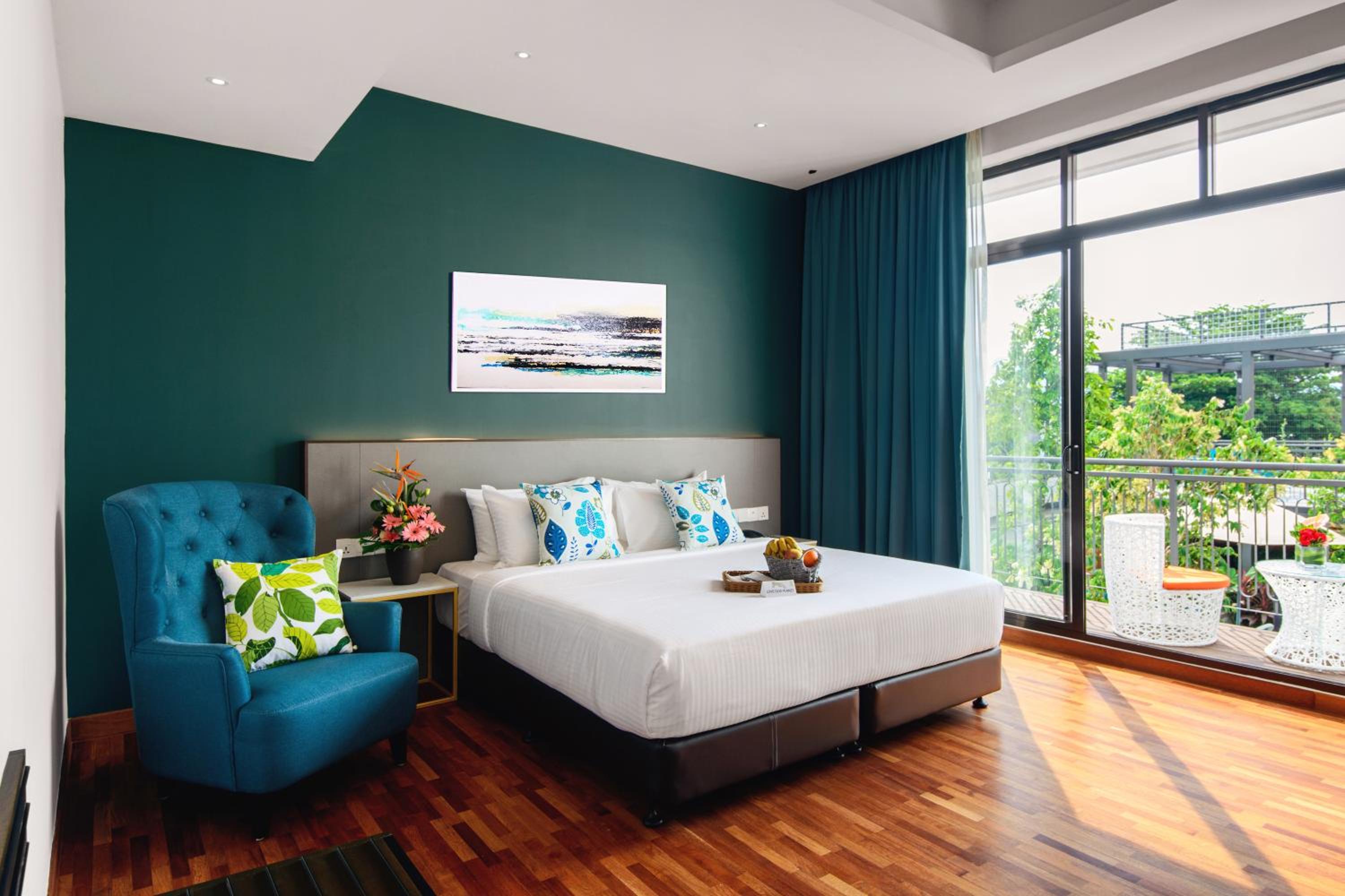 Premium Deluxe Double or Twin Room