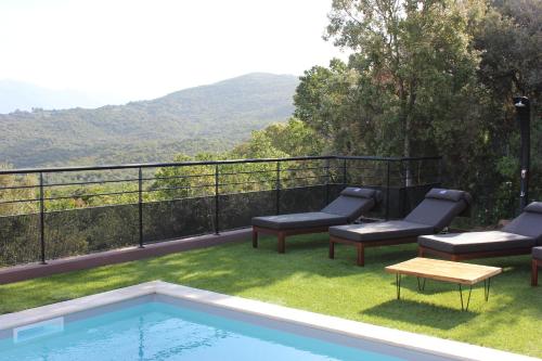 Villa with Private Pool photo 1