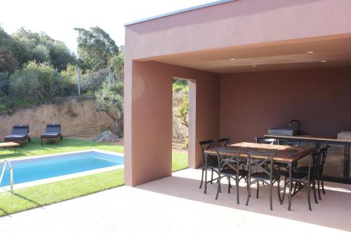 Villa with Private Pool photo 2