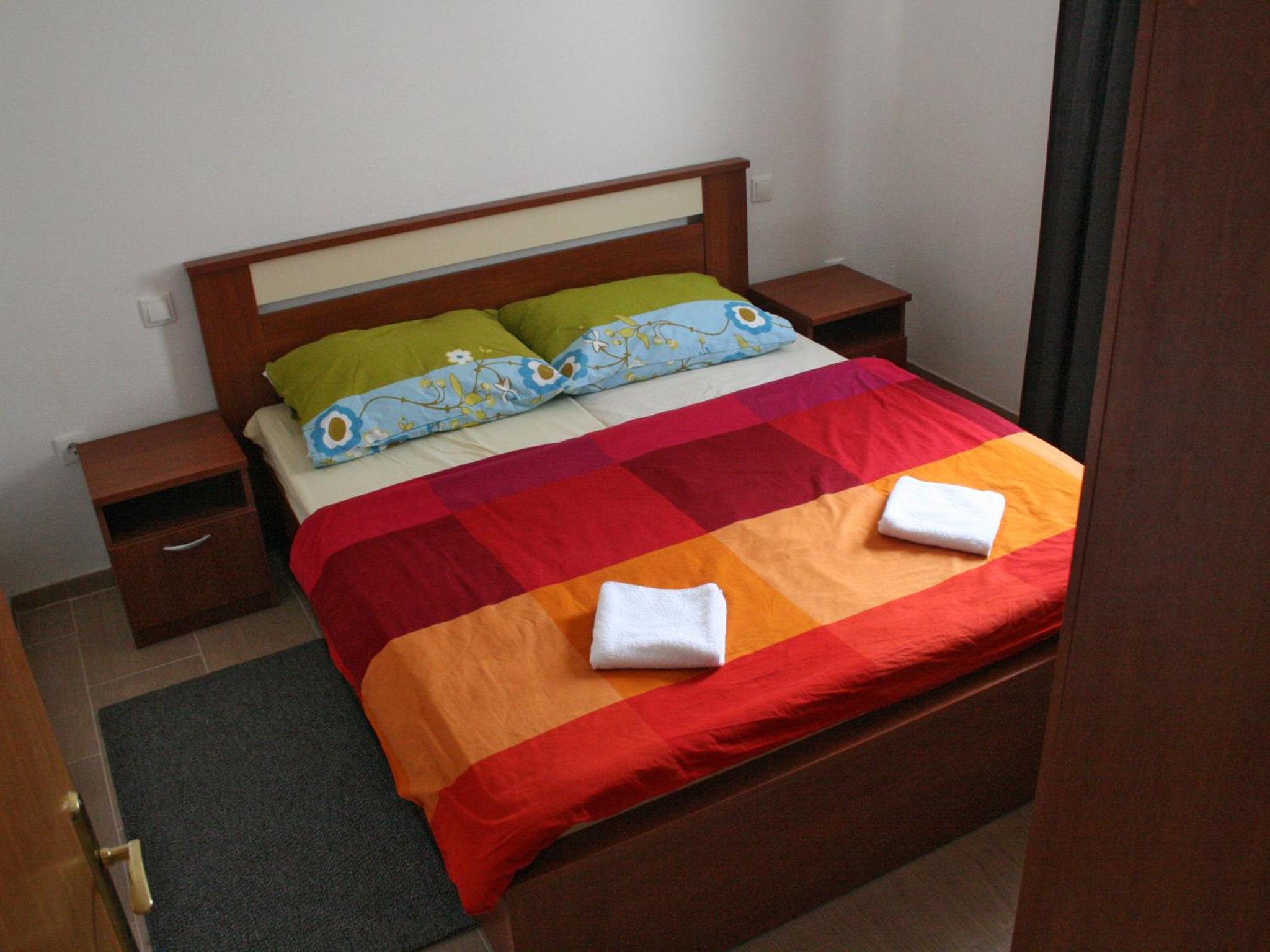 One-Bedroom Apartment photo 3