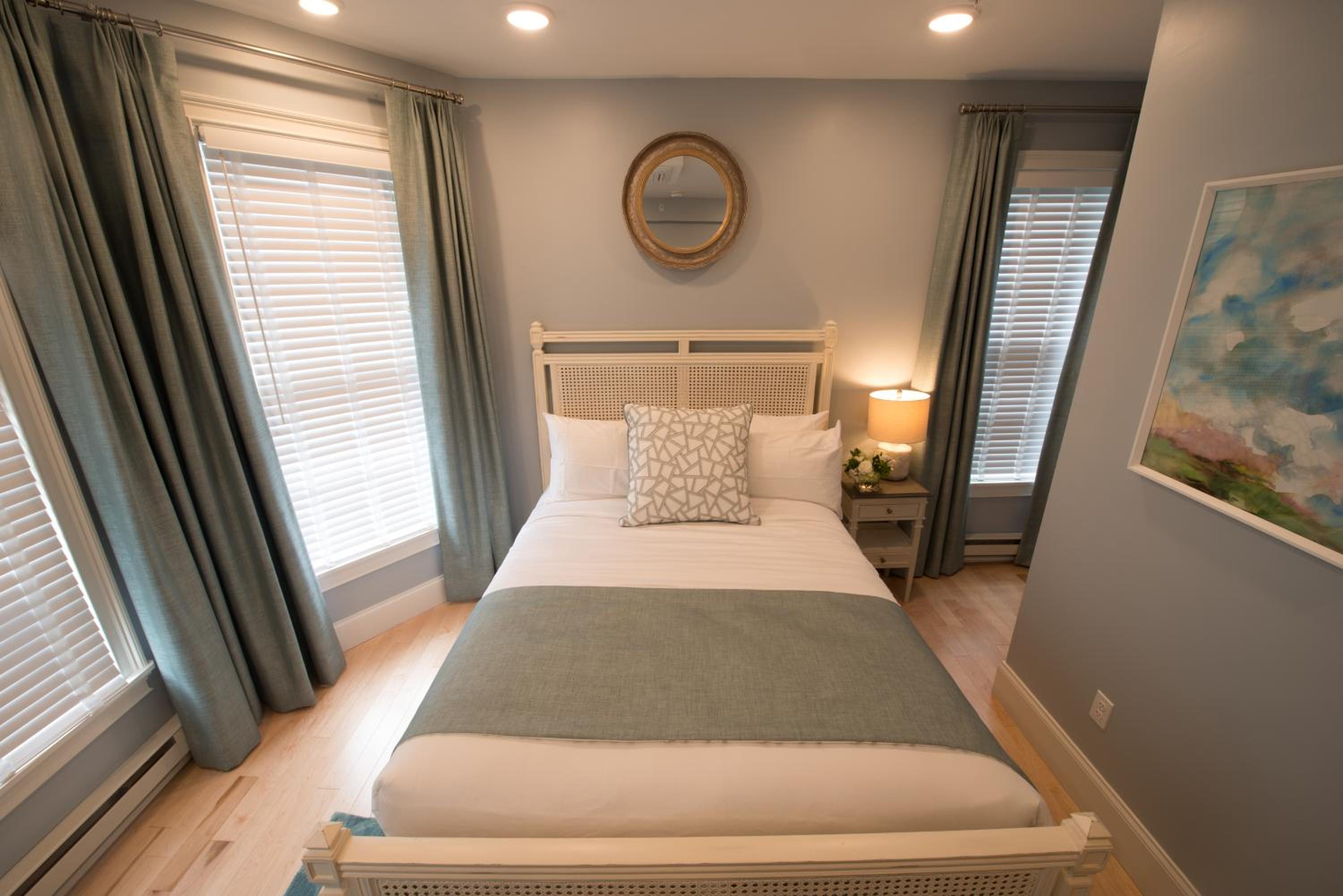 Queen Room photo 3