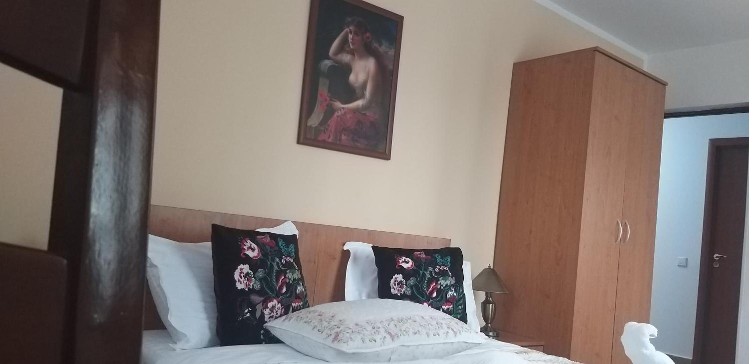Double Room - Photo 20