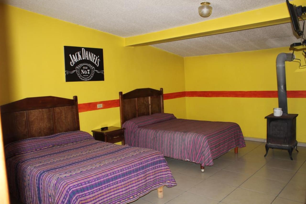 Deluxe Double Room with Two Double Beds - Photo 2