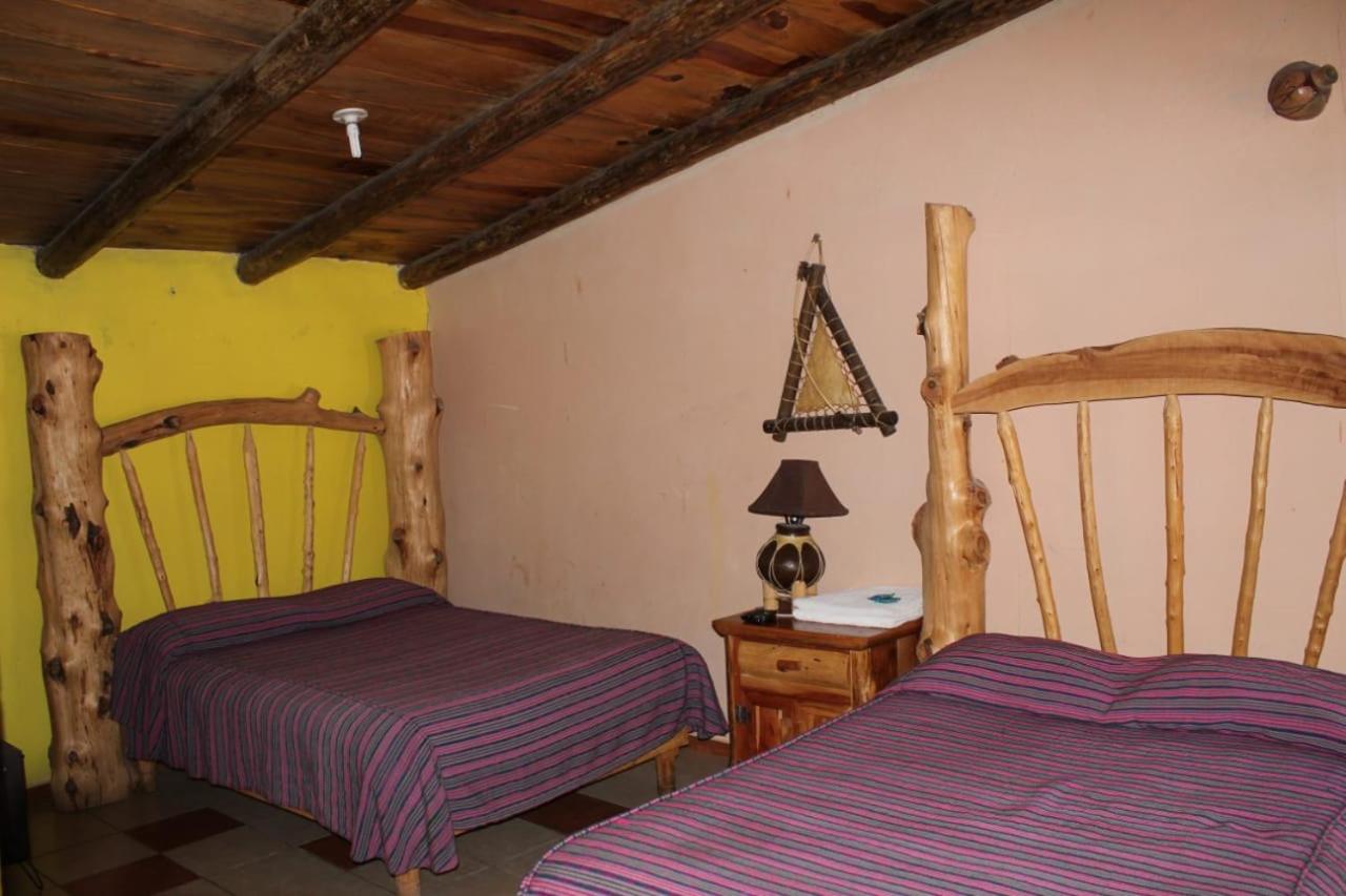 Deluxe Double Room with Two Double Beds - Photo 5
