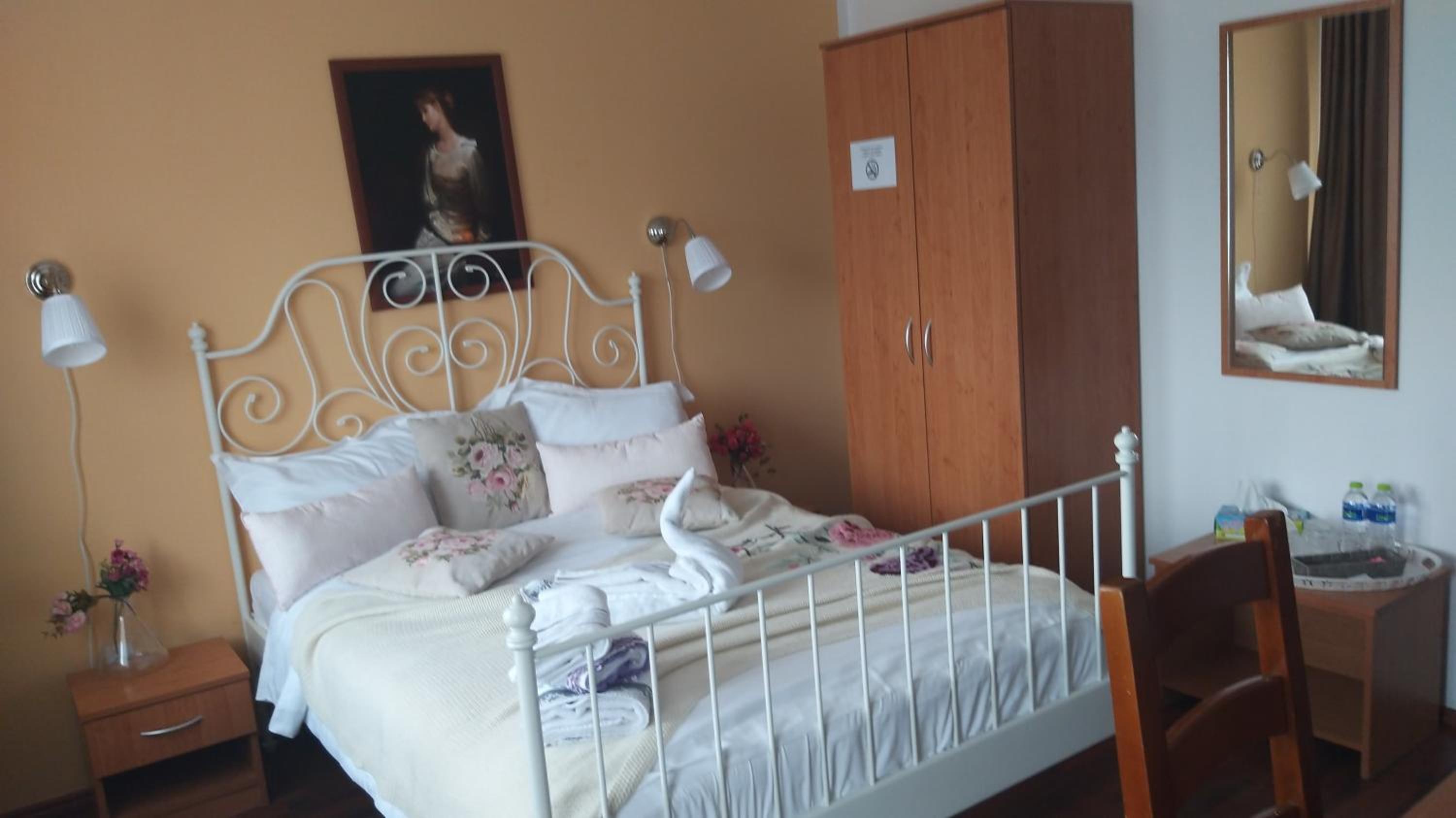 Double Room - Photo 21