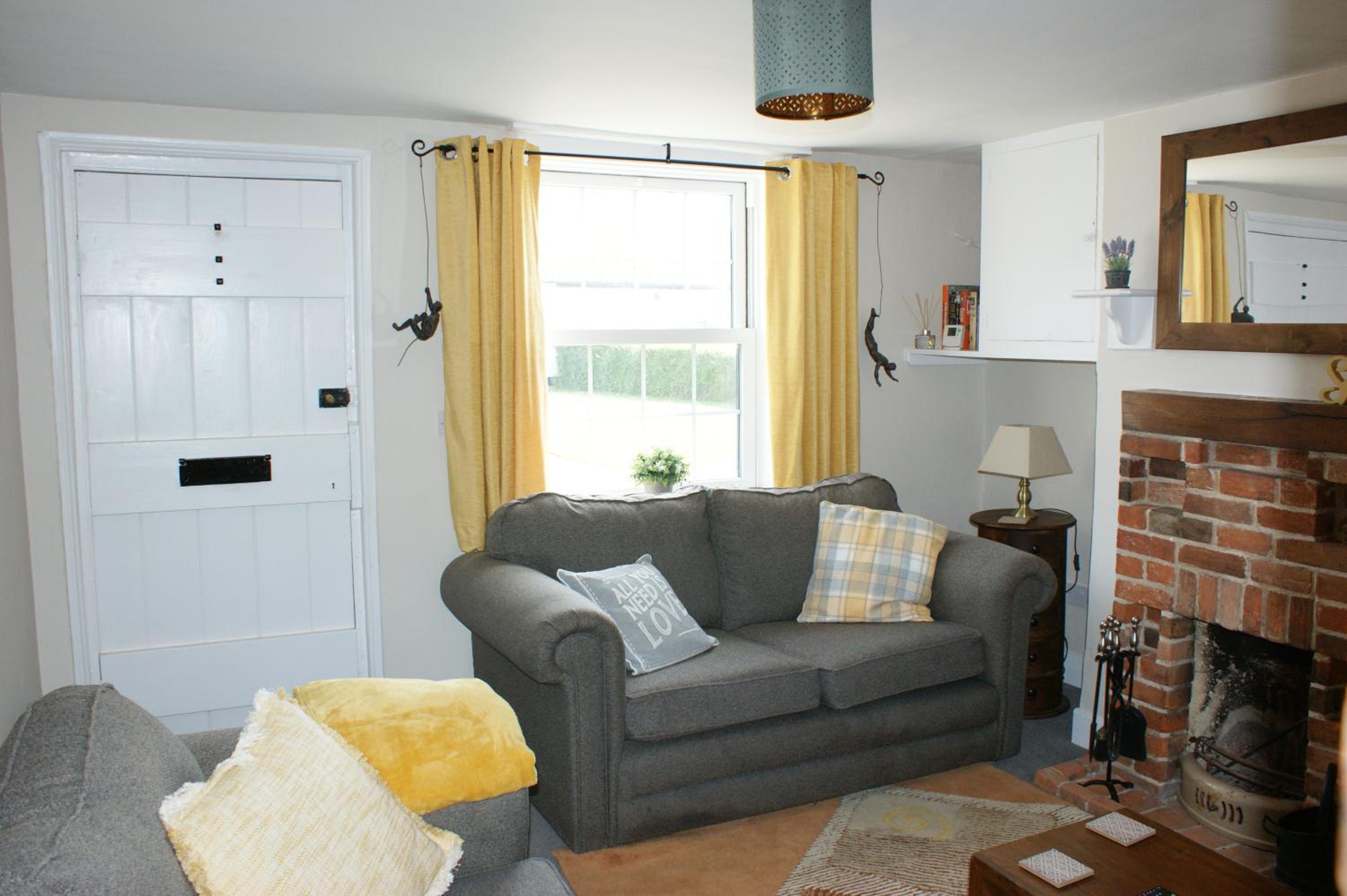 Three-Bedroom House photo 1
