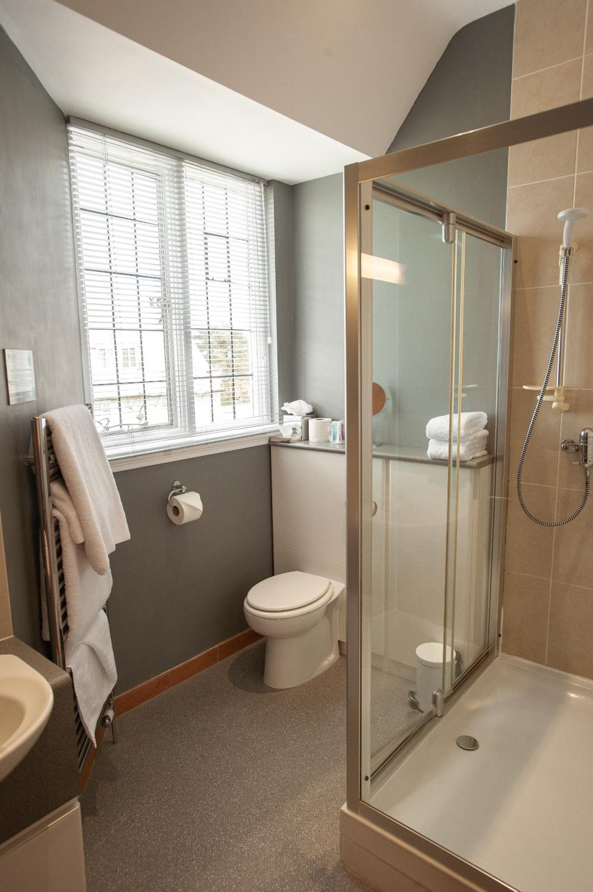Double Room - Photo 3