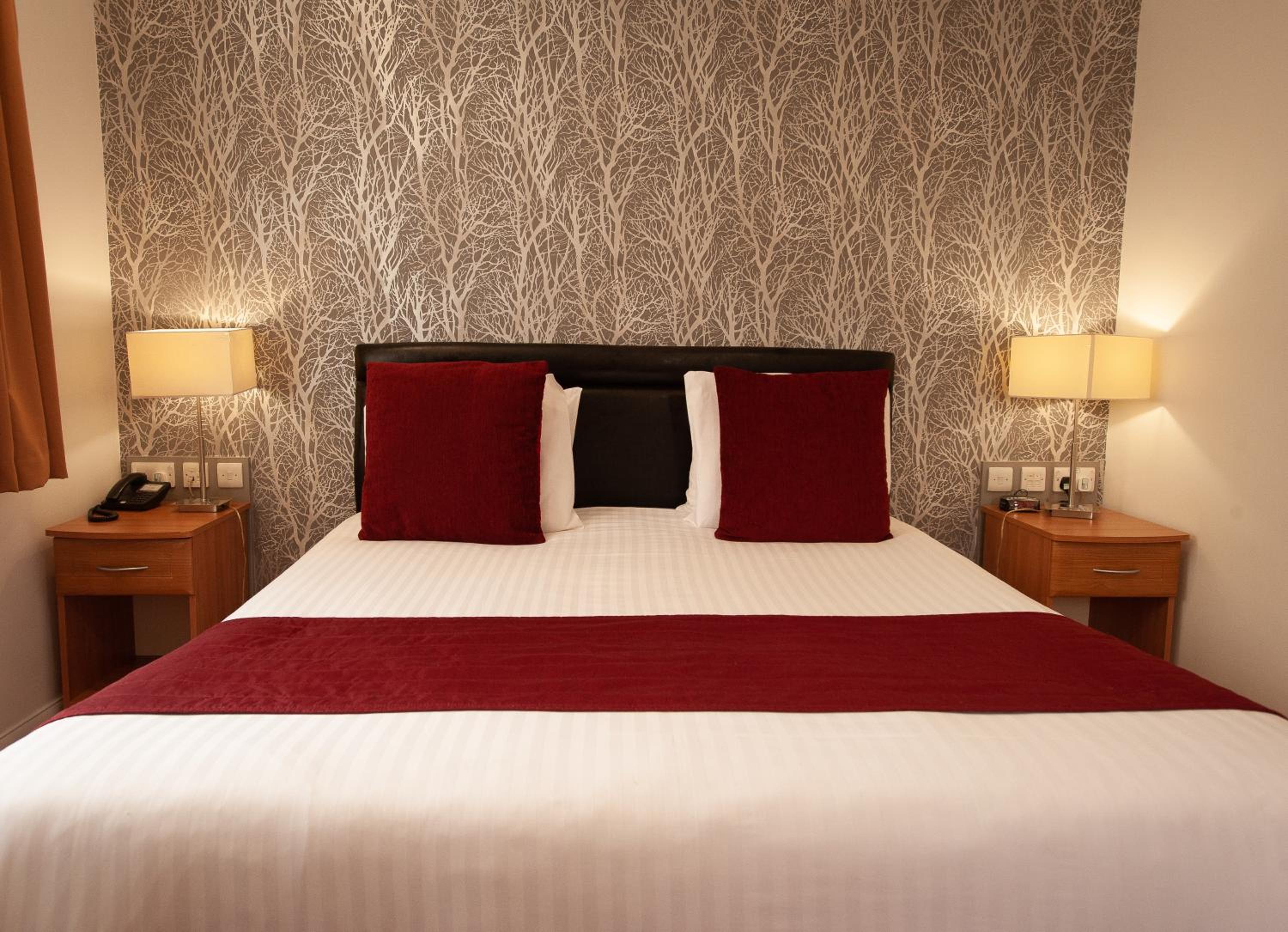 Double Room - Photo 6