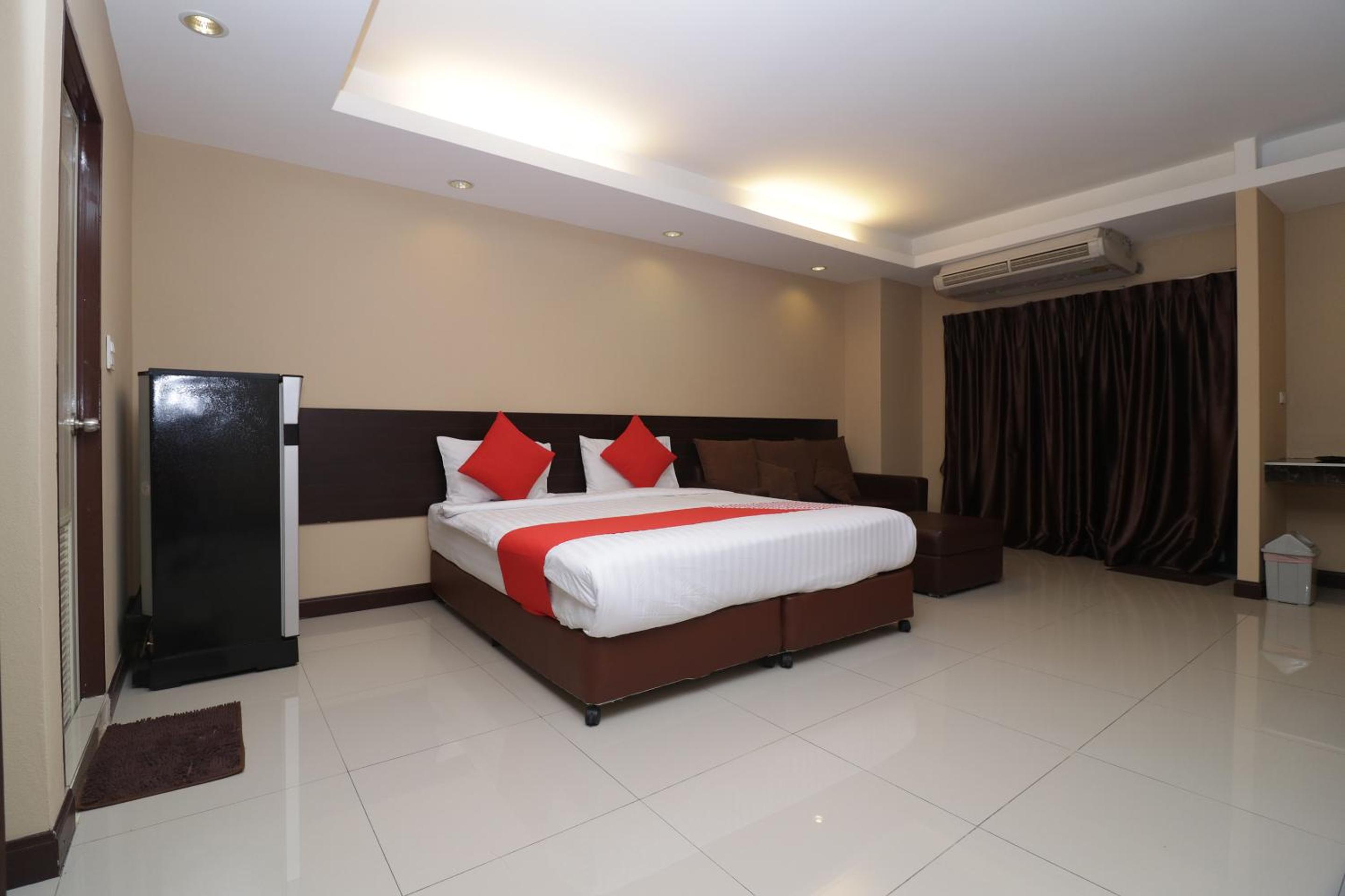 Deluxe Double Room photo 3