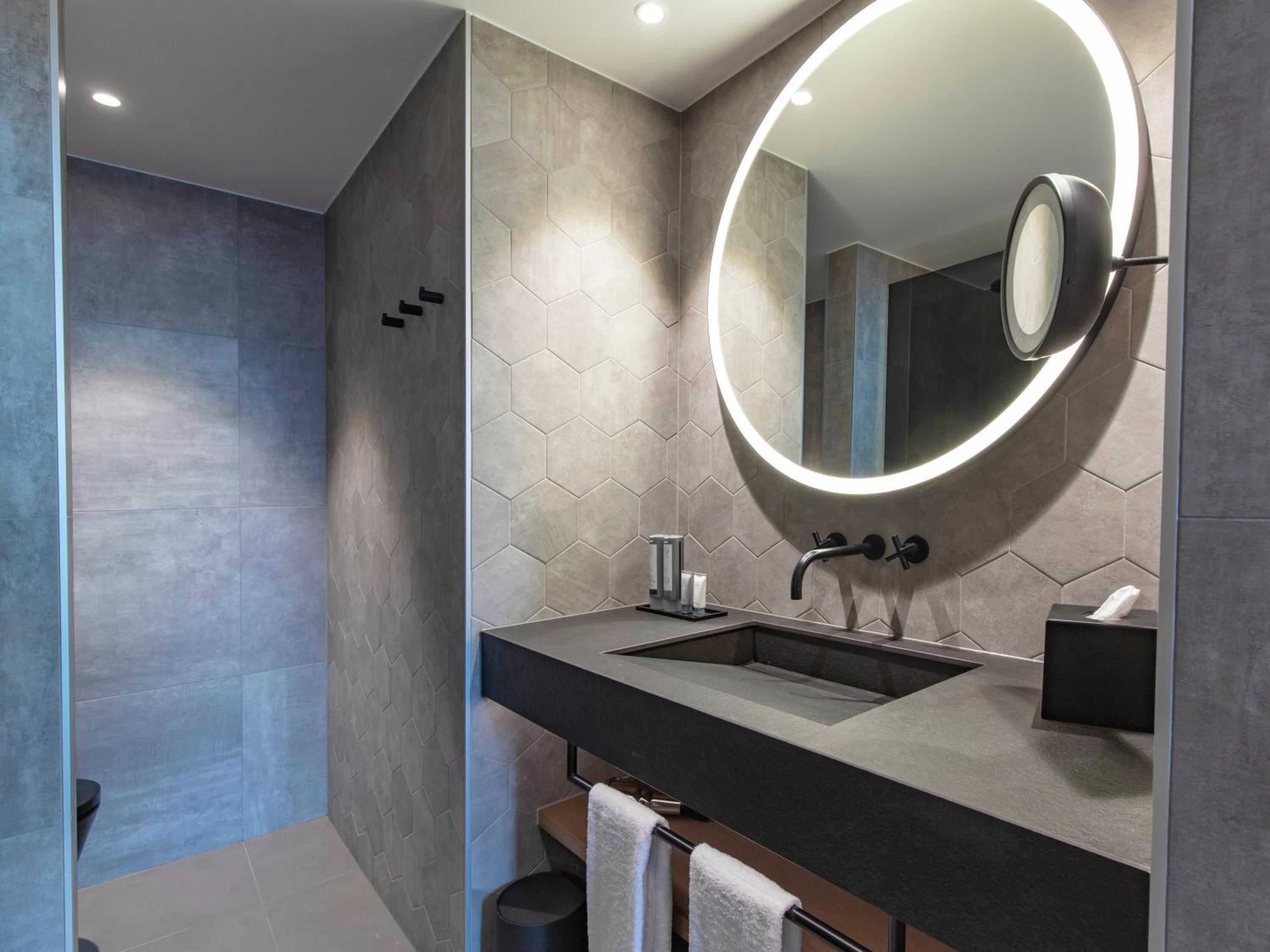 Business Double Room - Photo 7