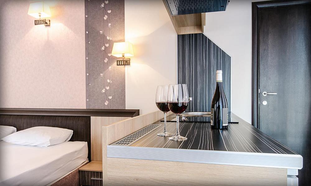 Standard Double Room - Free Parking photo 2