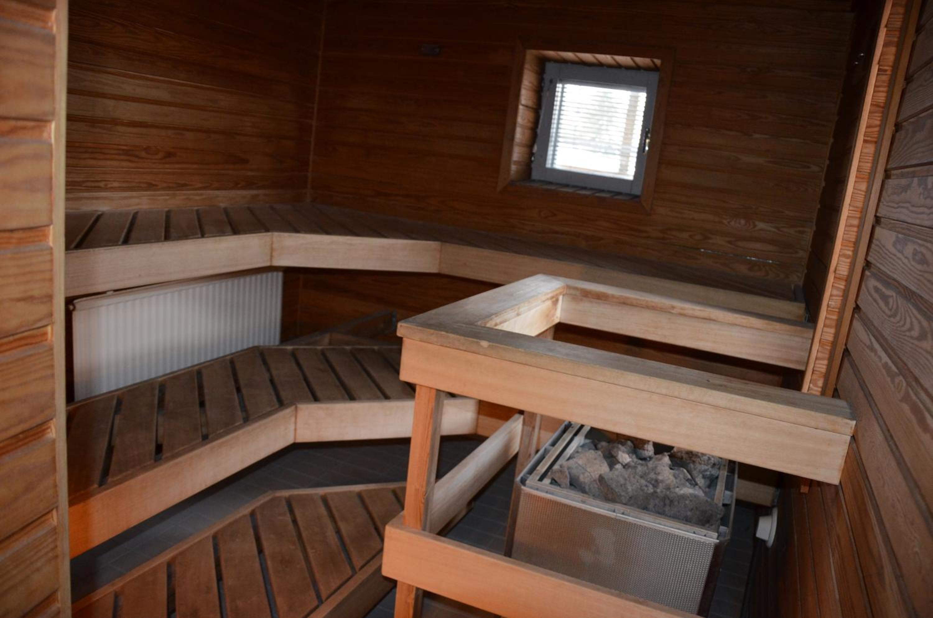 Suite with Lake View - Photo 7