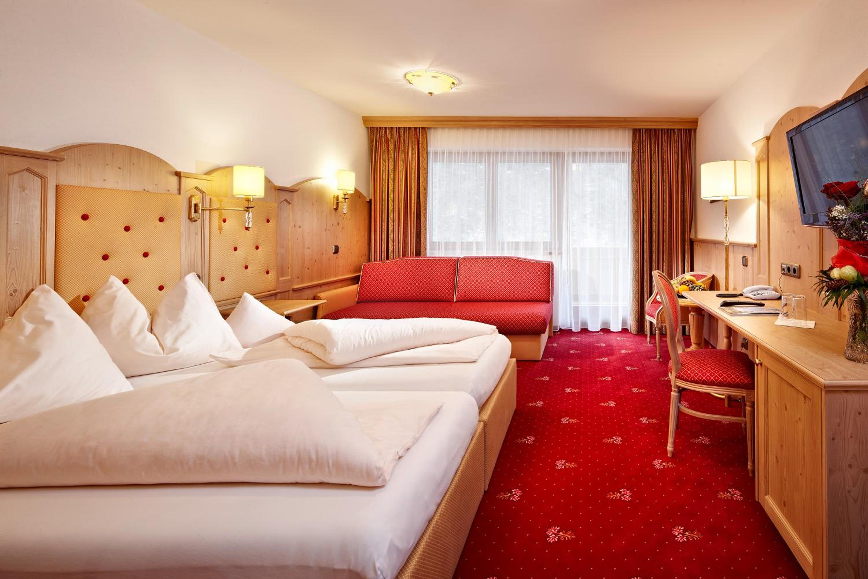 Single Room with Balcony photo 1