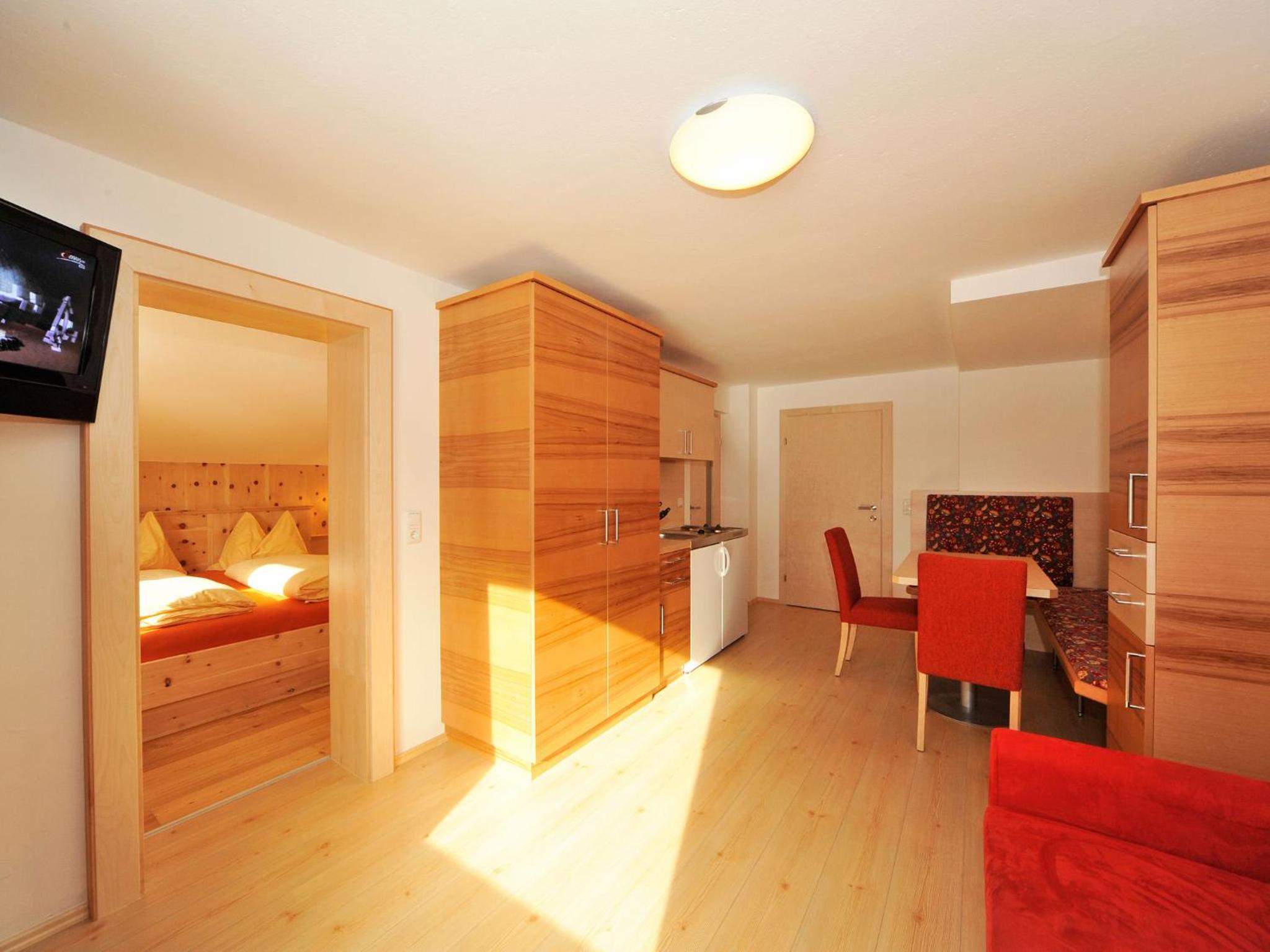 Family Apartment - Photo 4