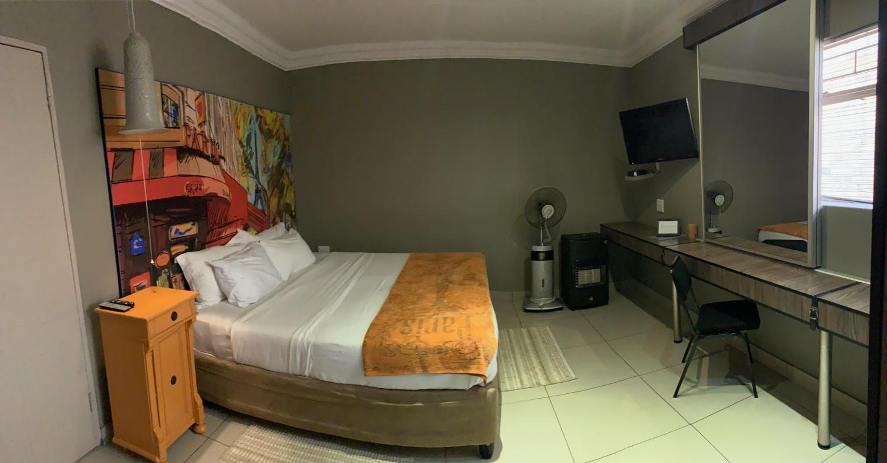 Deluxe Double Room - Photo 9