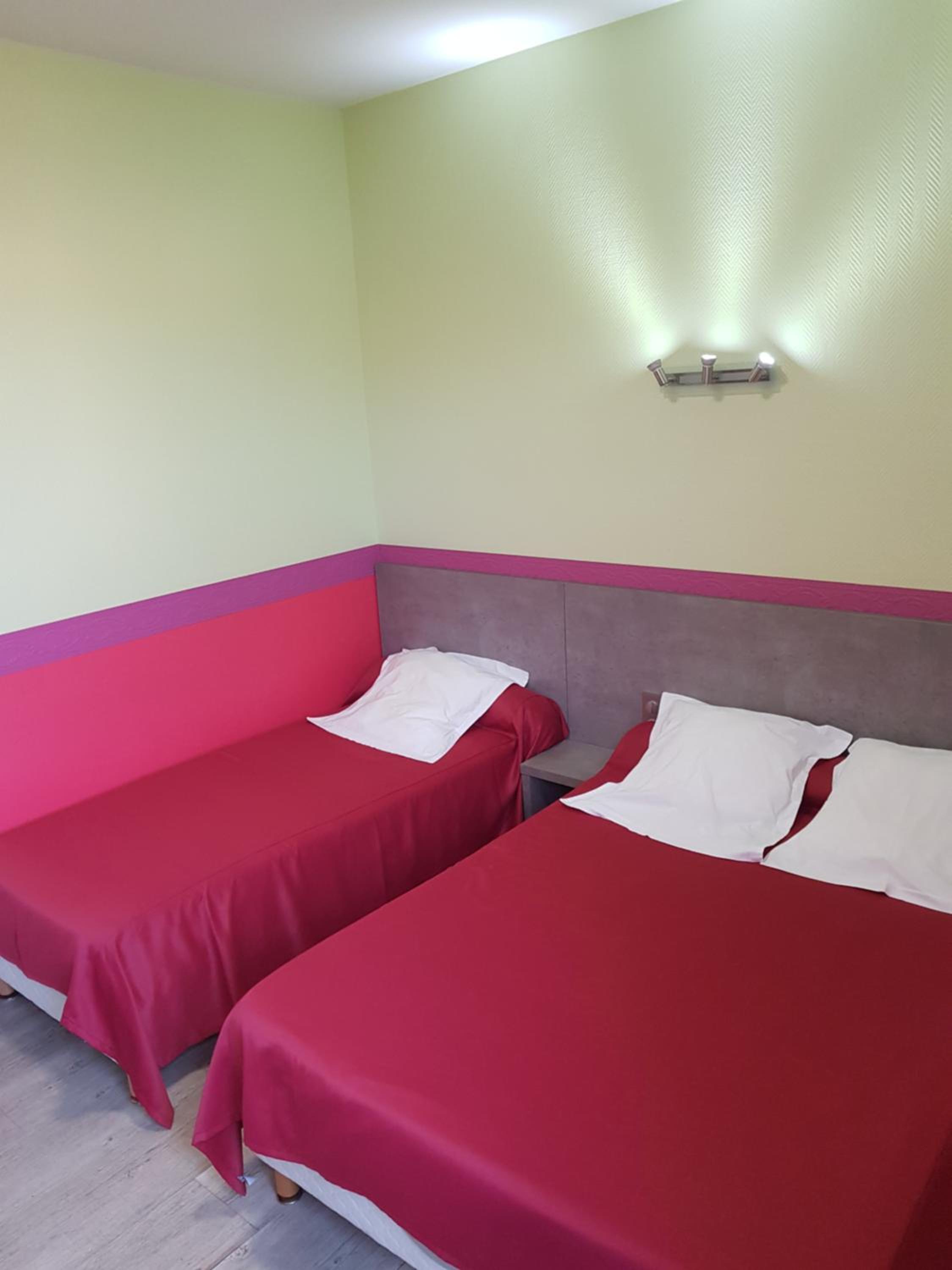 Triple Room - Photo 2