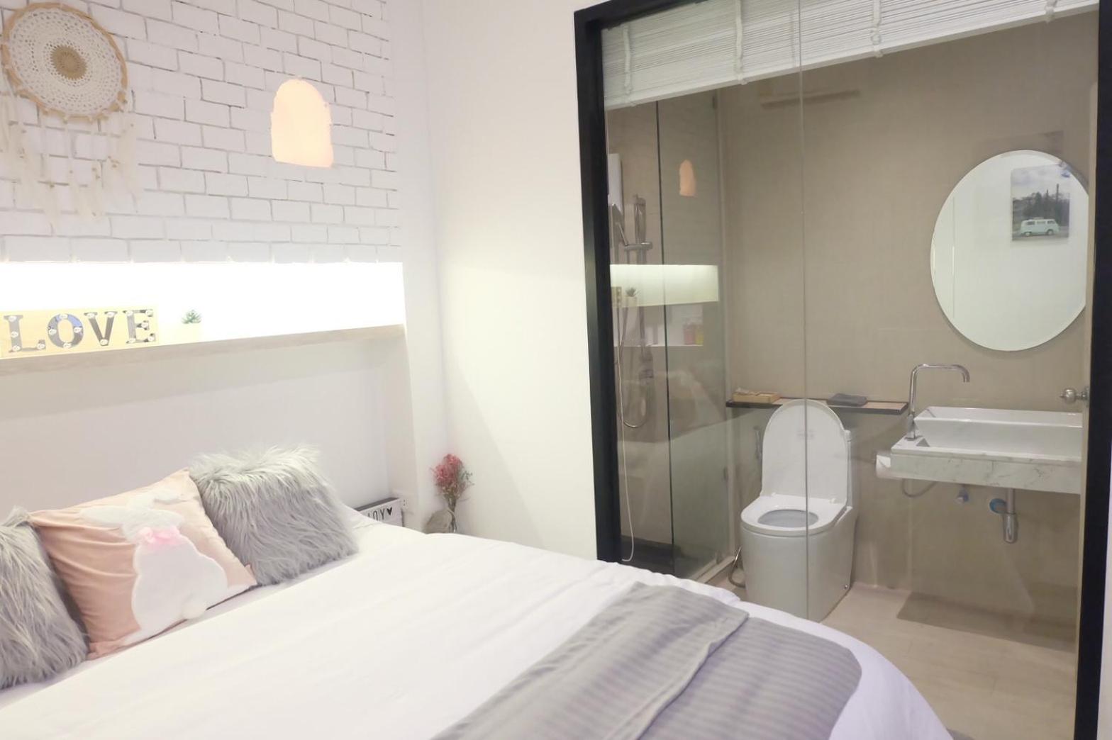 Single Room photo 2