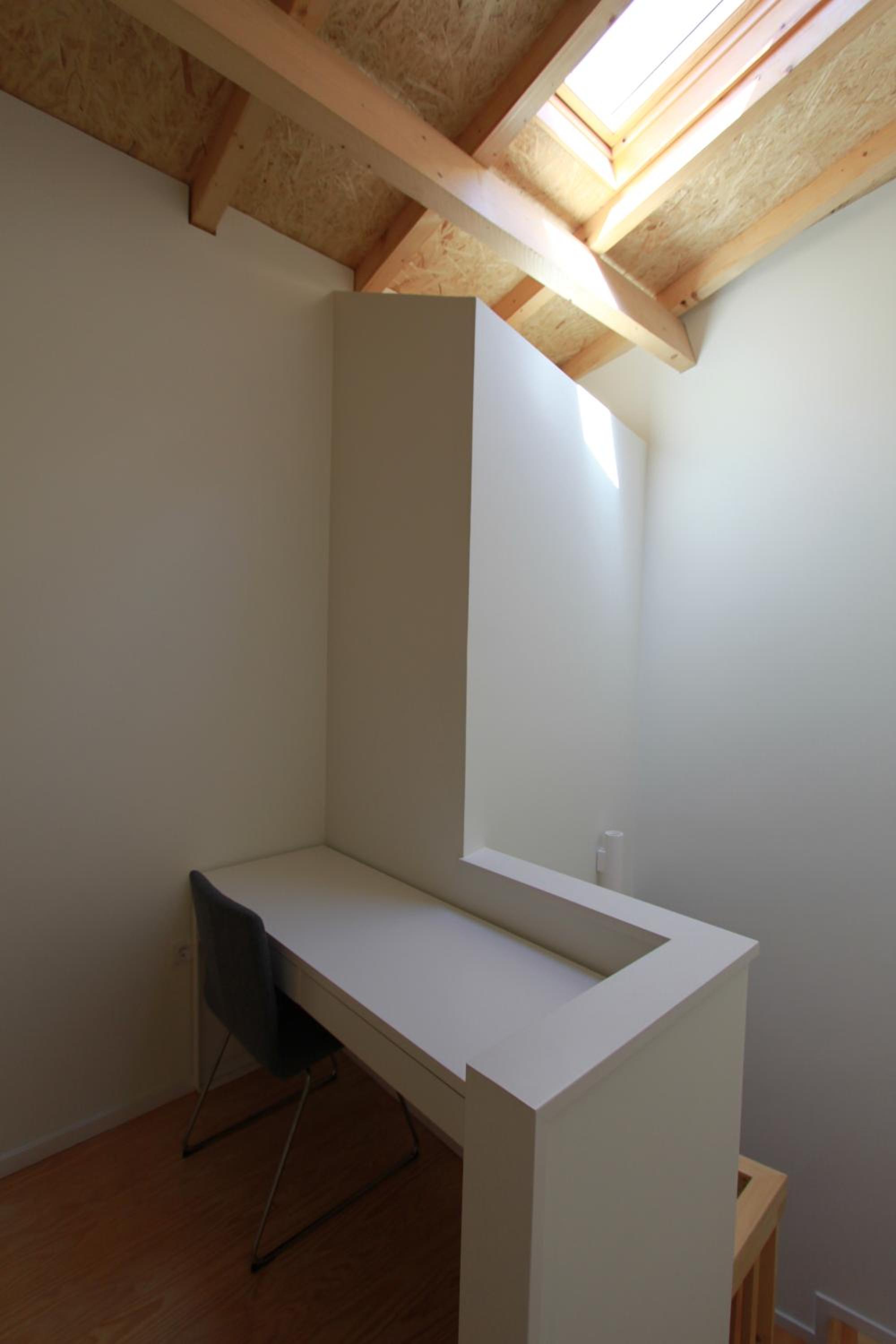 Two-Bedroom House - Photo 47