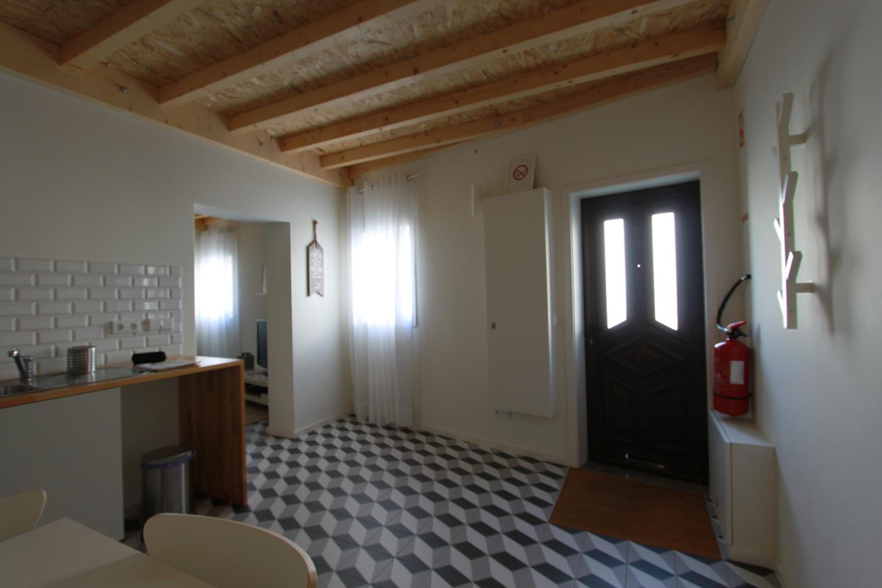 Two-Bedroom House - Photo 27