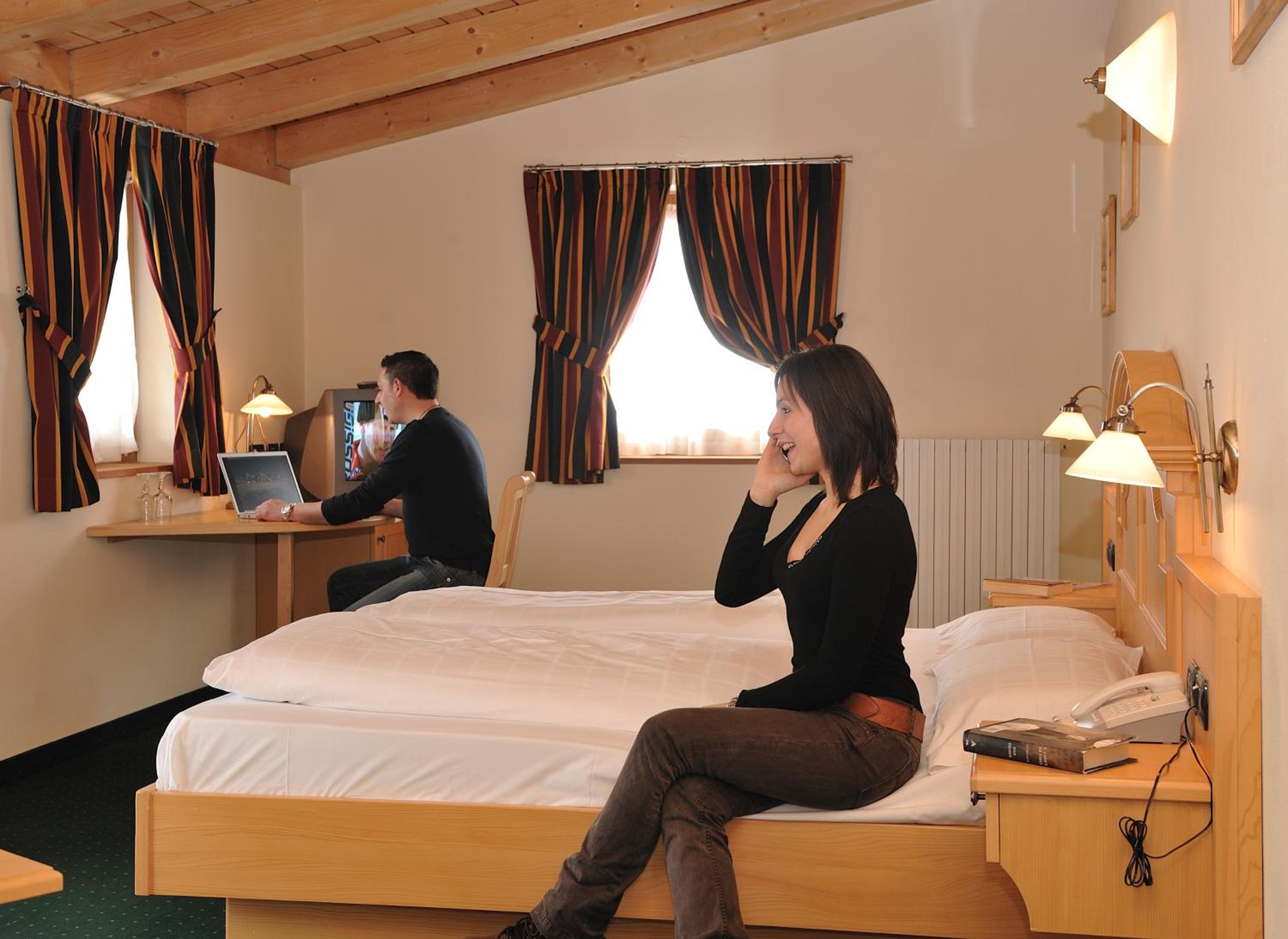 Standard Double Room - Photo 6