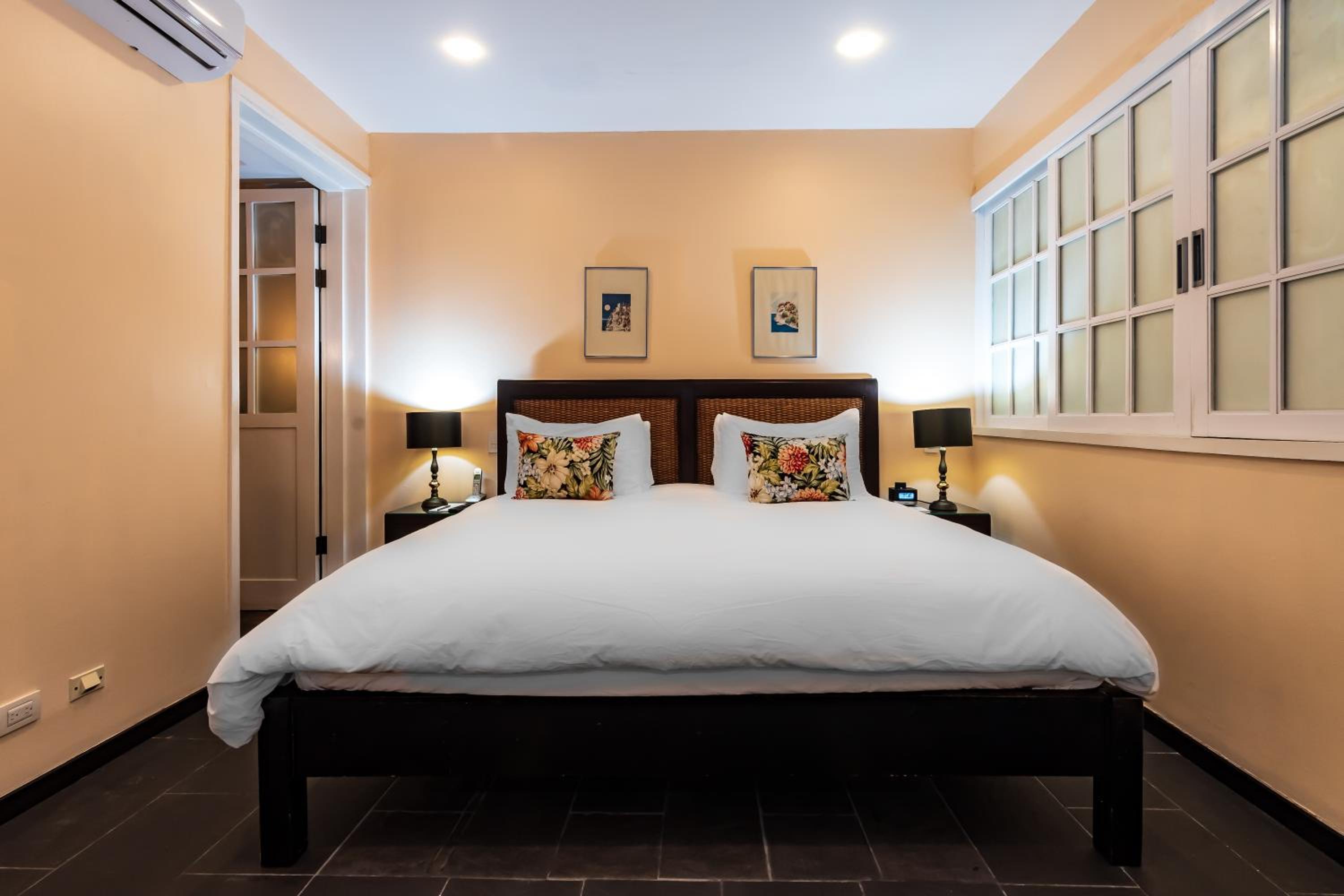 Two-Bedroom Villa - Photo 1