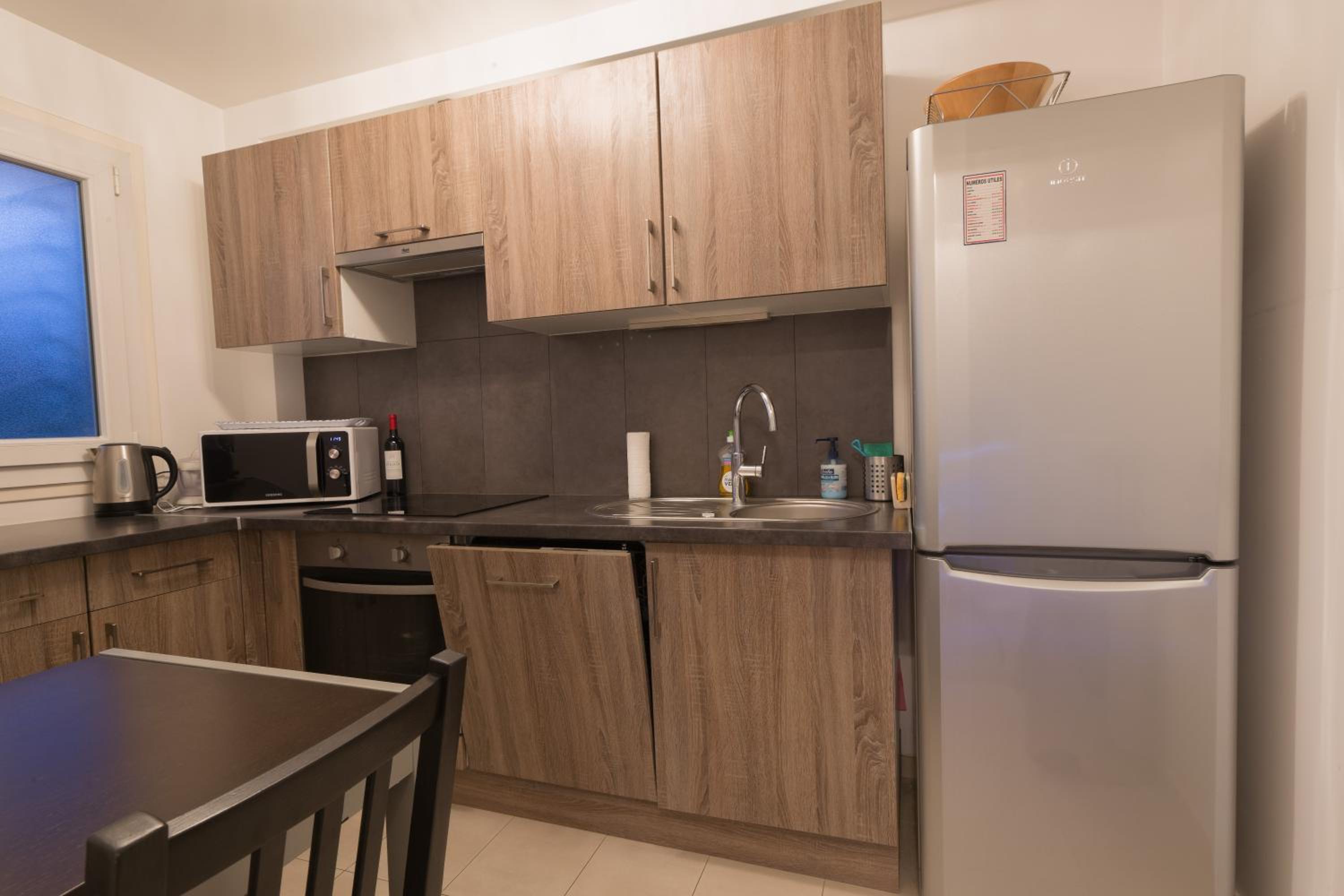 Apartment with Sea View photo 2