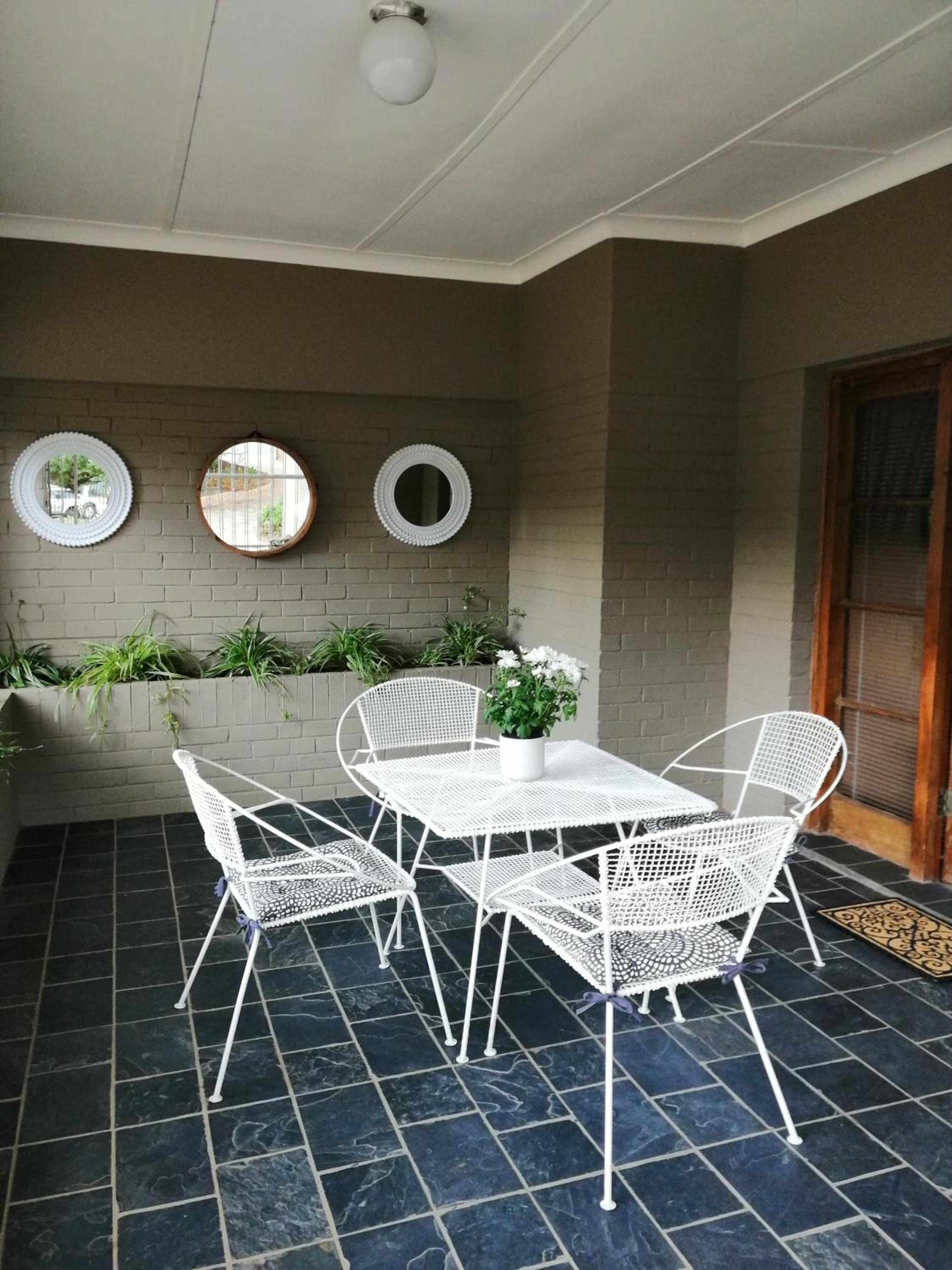 Two-Bedroom Apartment - Photo 8