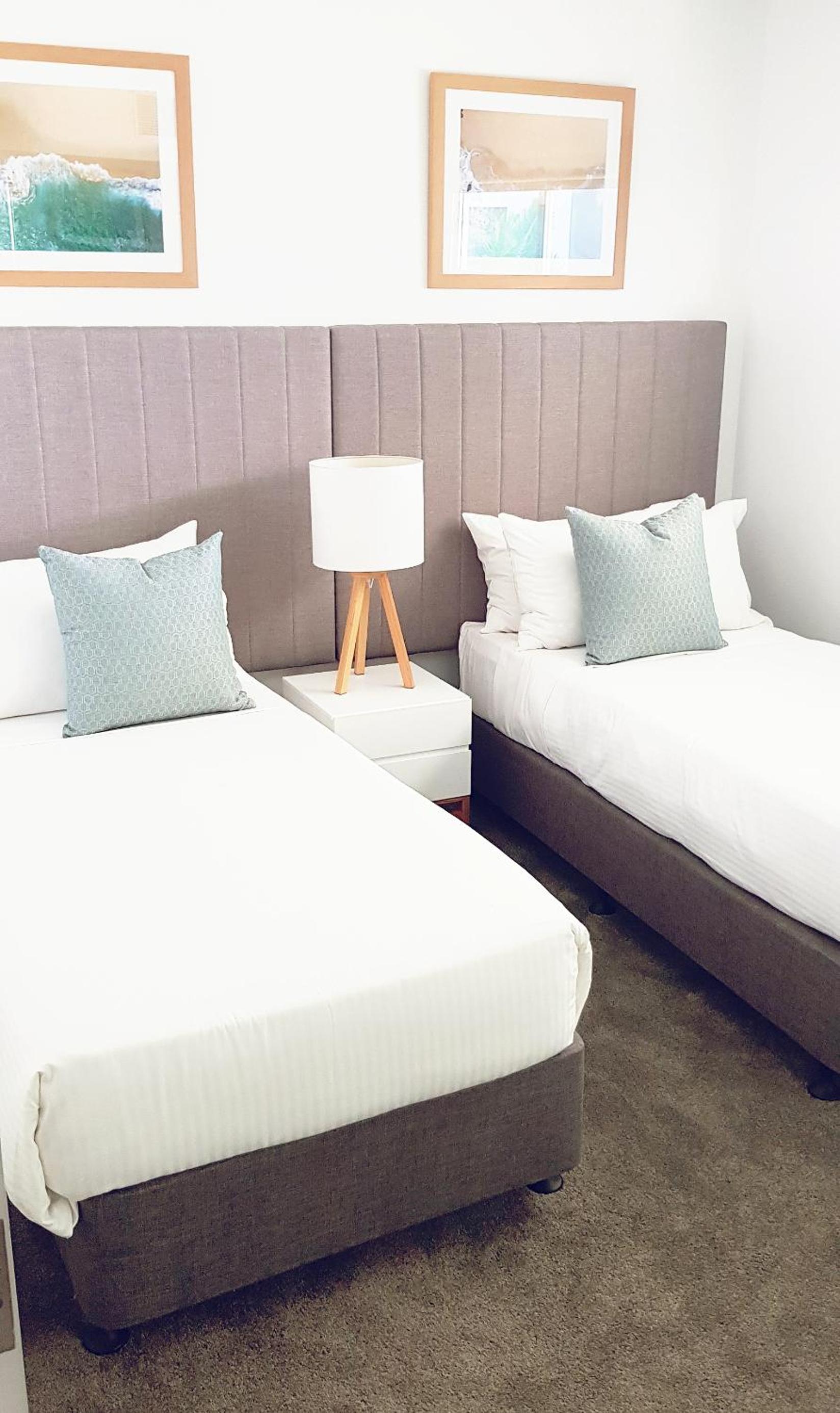 Premium 3 Bedroom Beachfront Apartment- 2 House Beverage Vouchers per stay photo 3