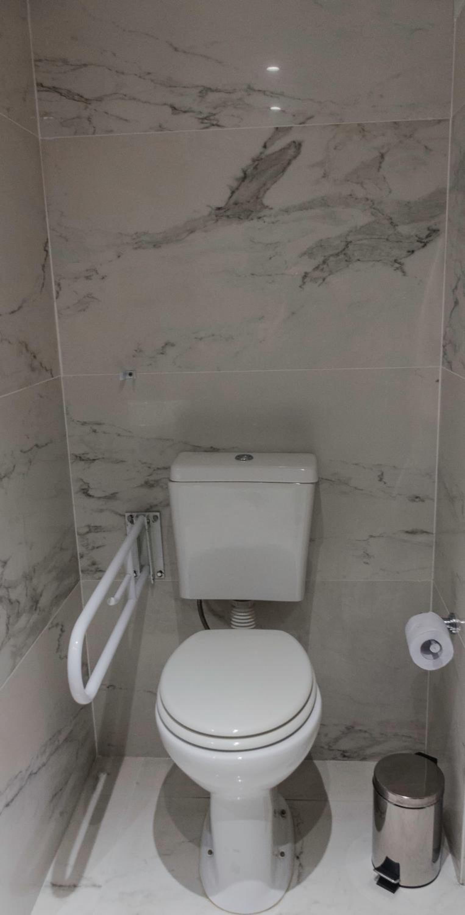 Queen Room - Disability Access