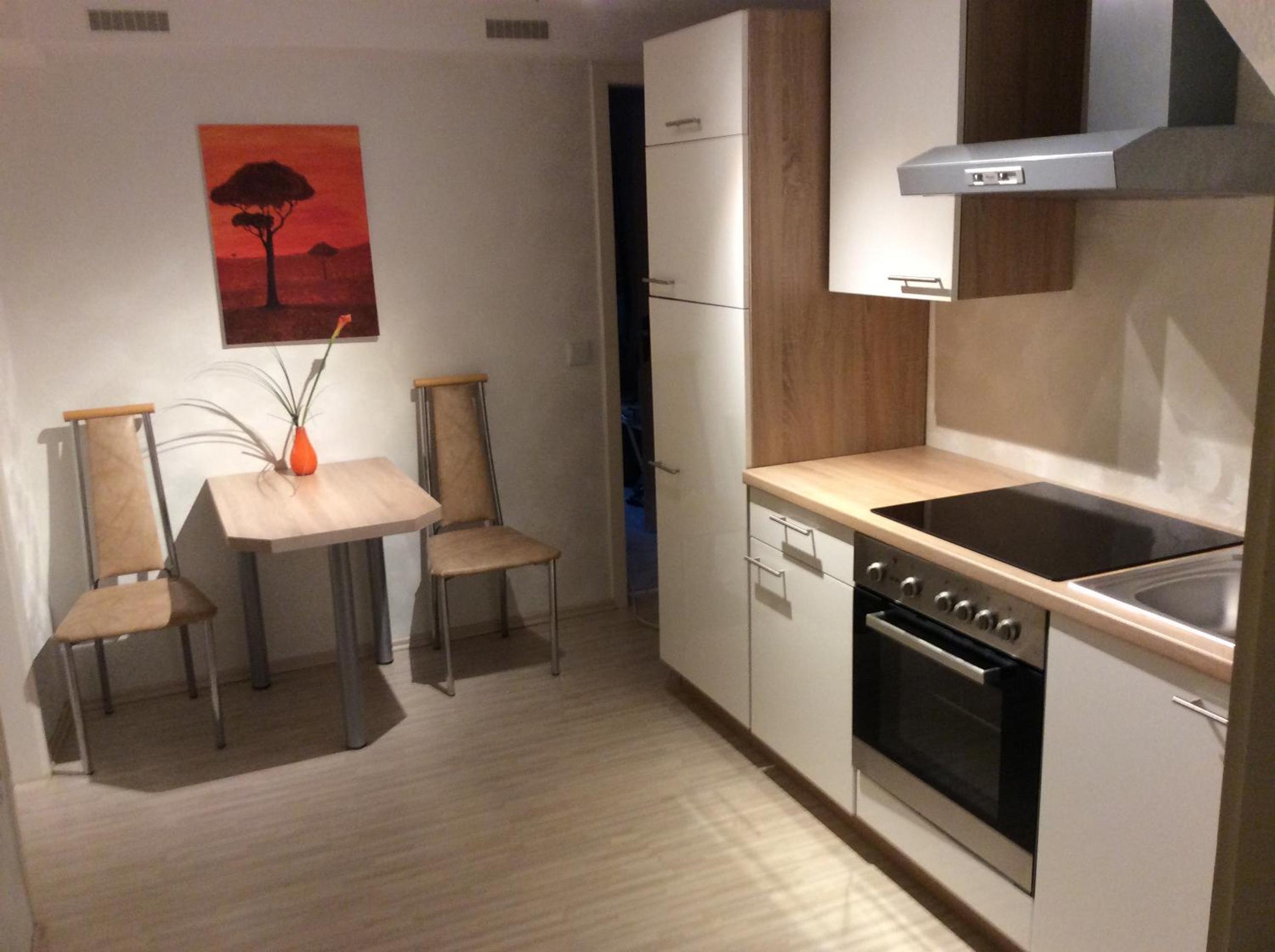 One-Bedroom Apartment - Photo 3