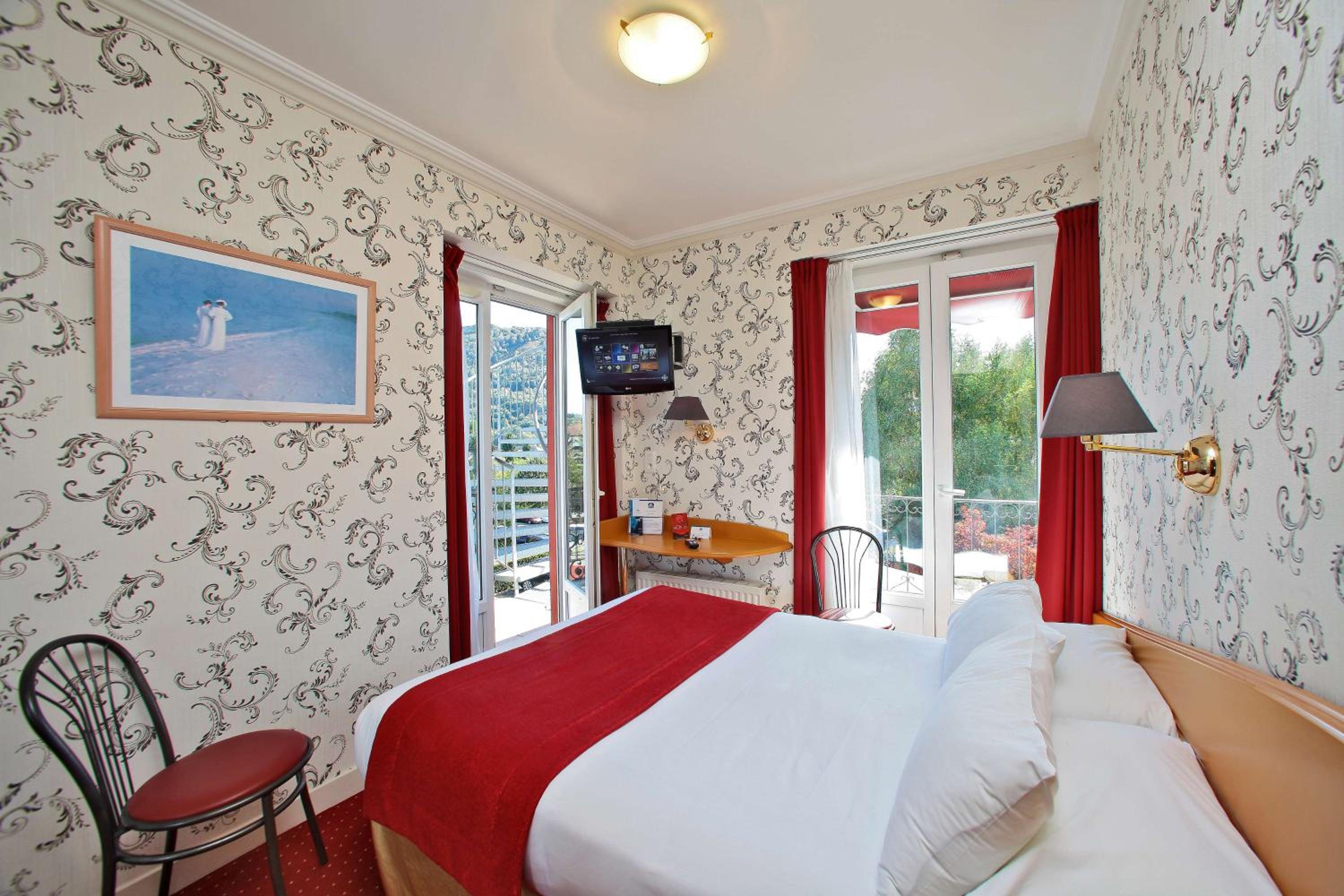 Comfort Twin or Double Room - Photo 8