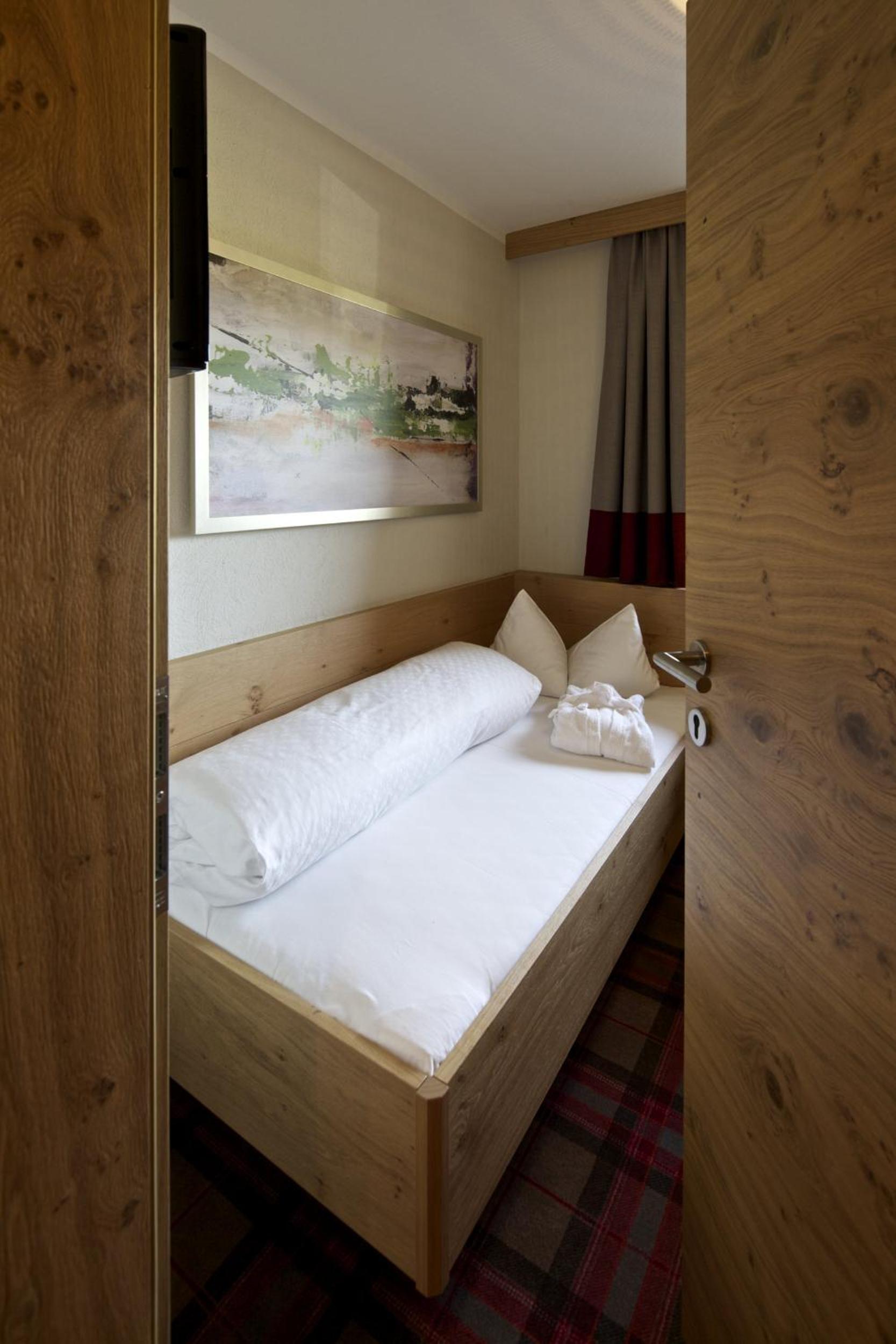 Family Suite (4 Adults) photo 2