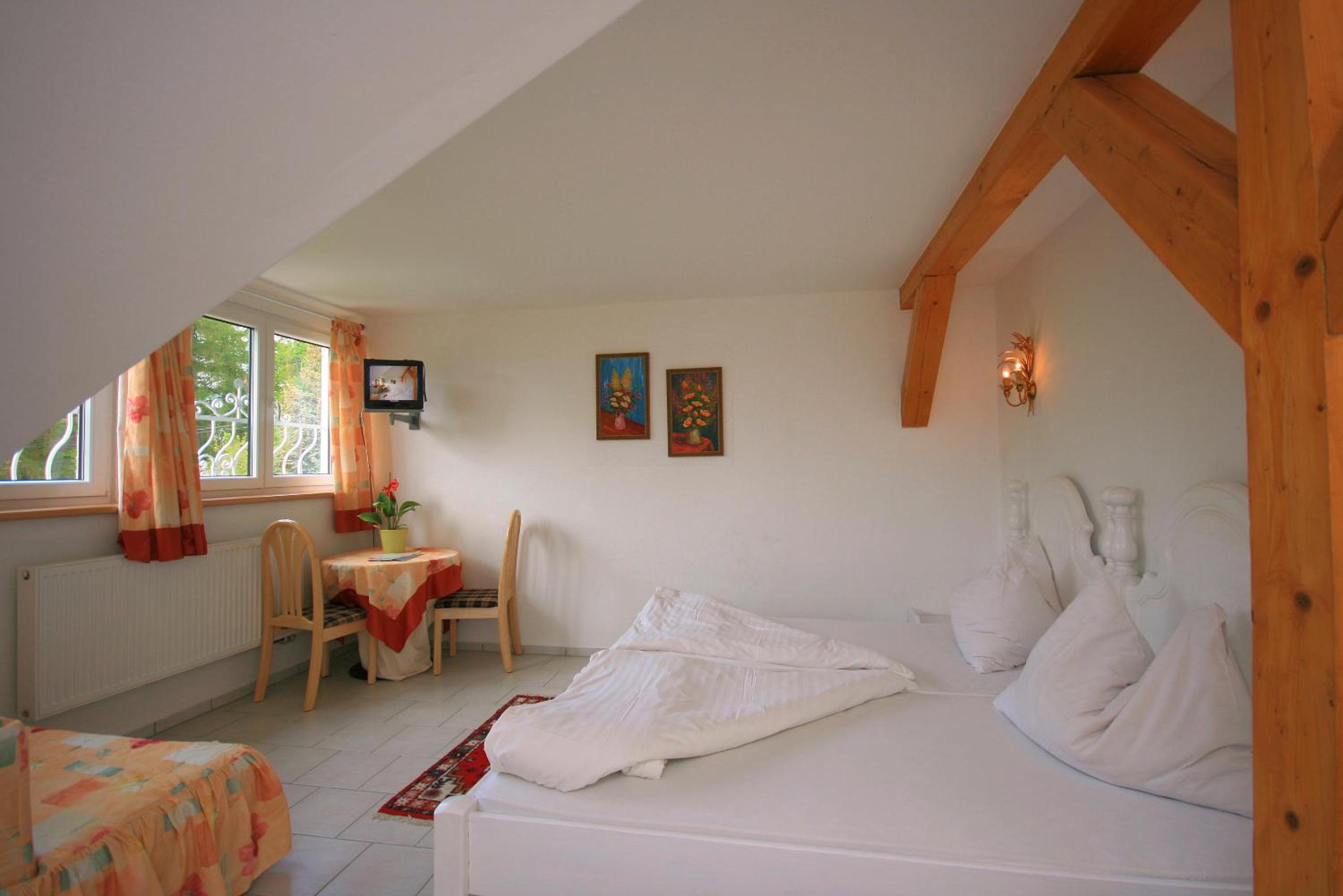 Standard Double Room Detached House