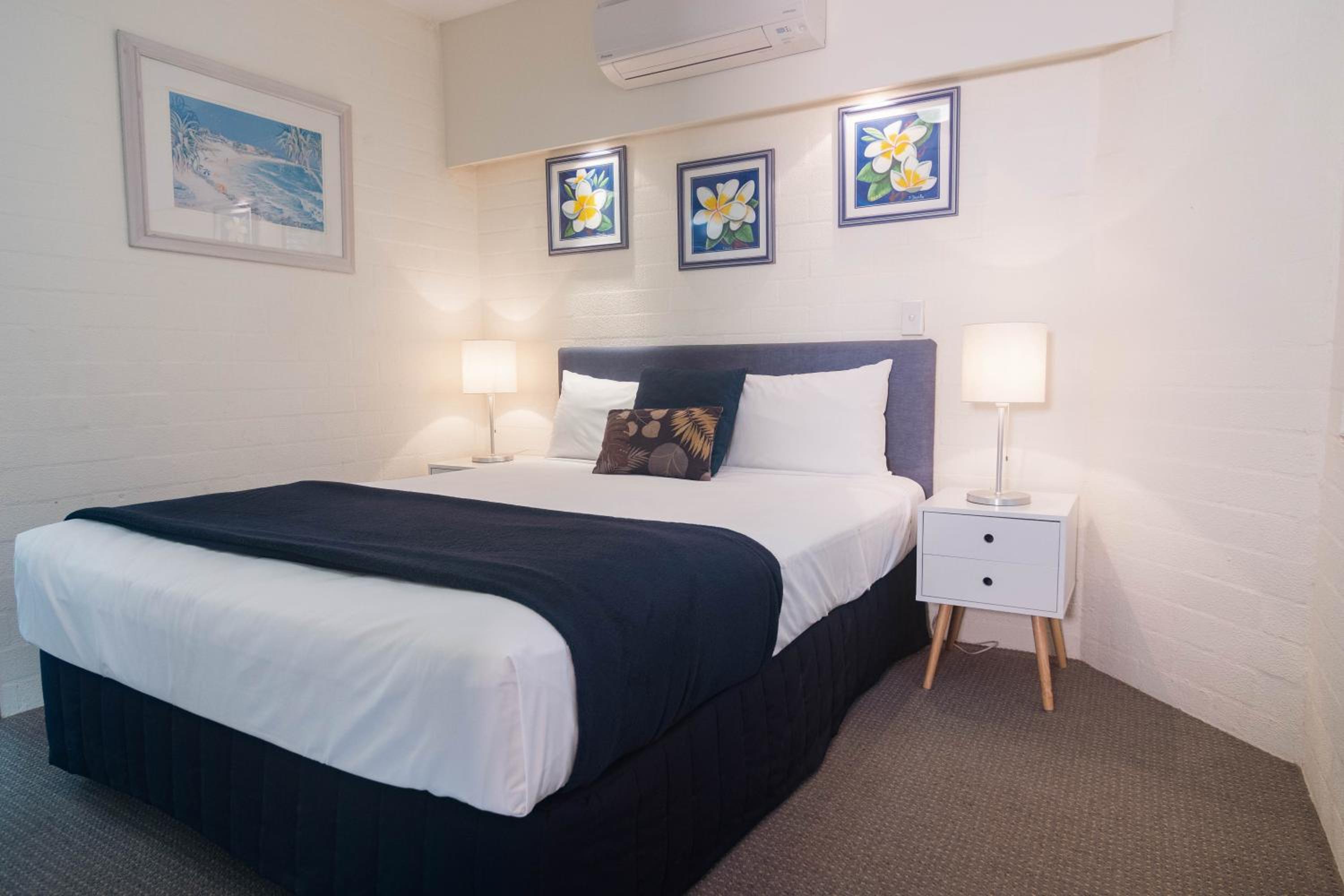 Standard One-Bedroom Apartment photo 2