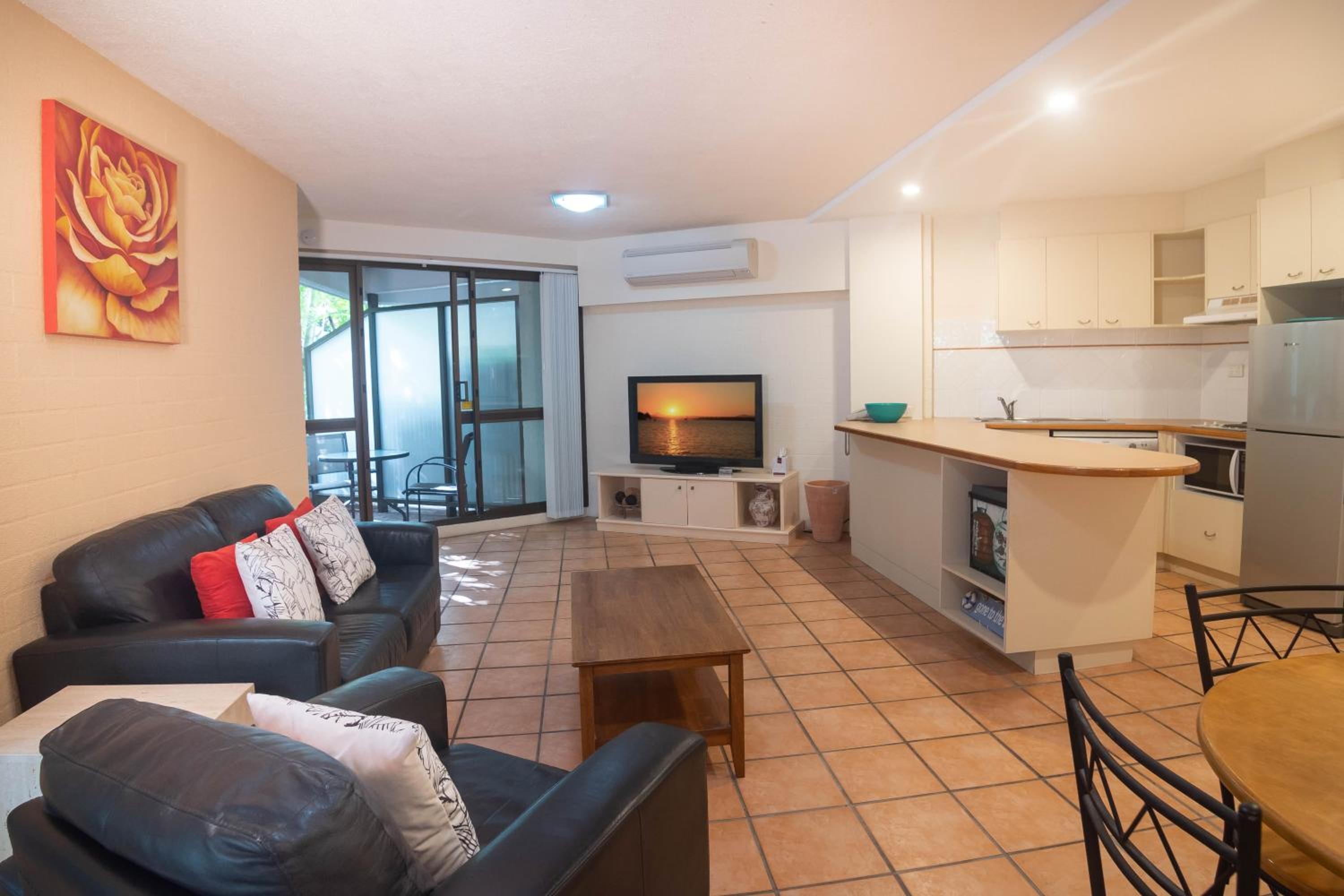 Standard One-Bedroom Apartment photo 3